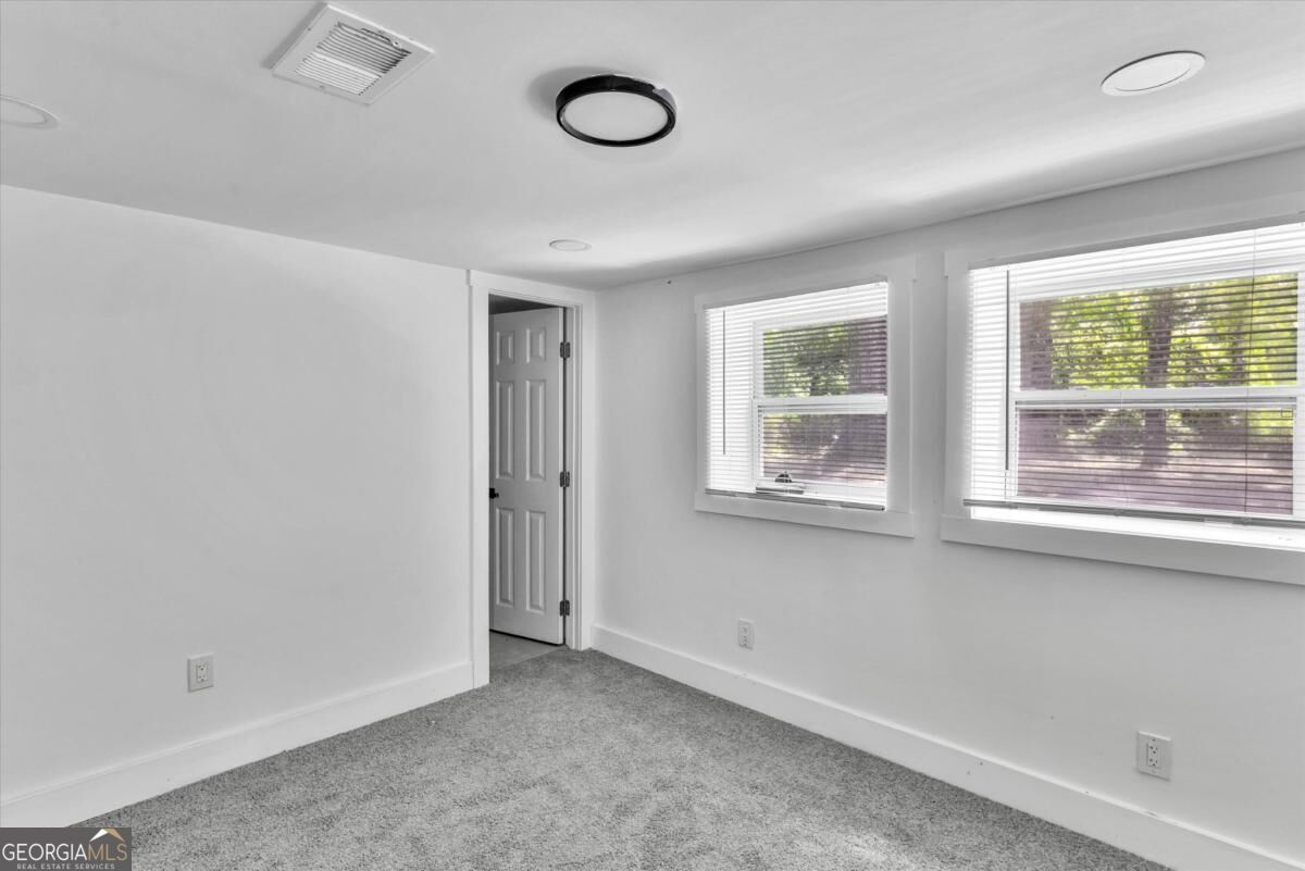 2256 Carey Drive Se Property Photo 25