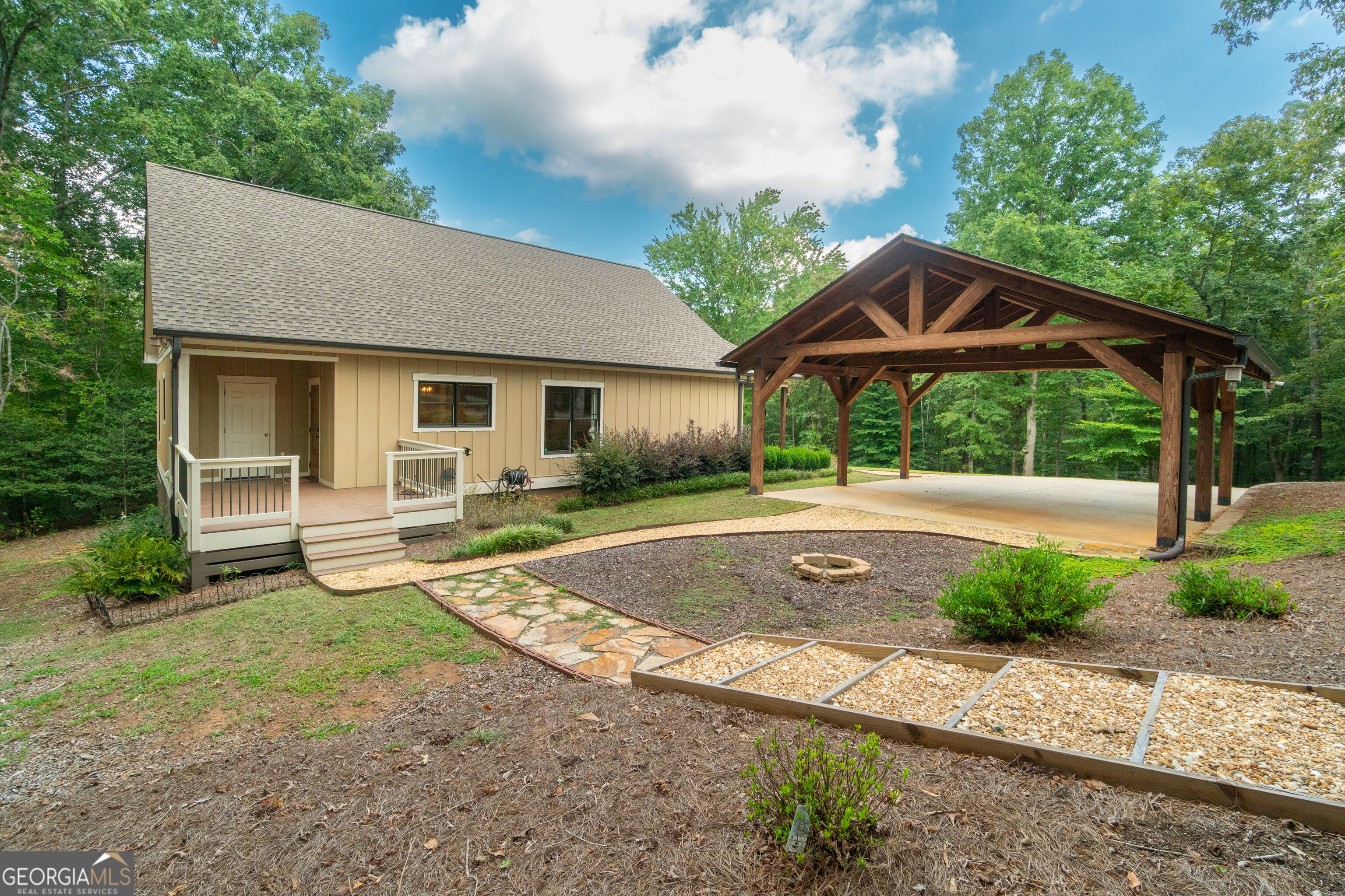 5240 Highway 17 Property Photo 18
