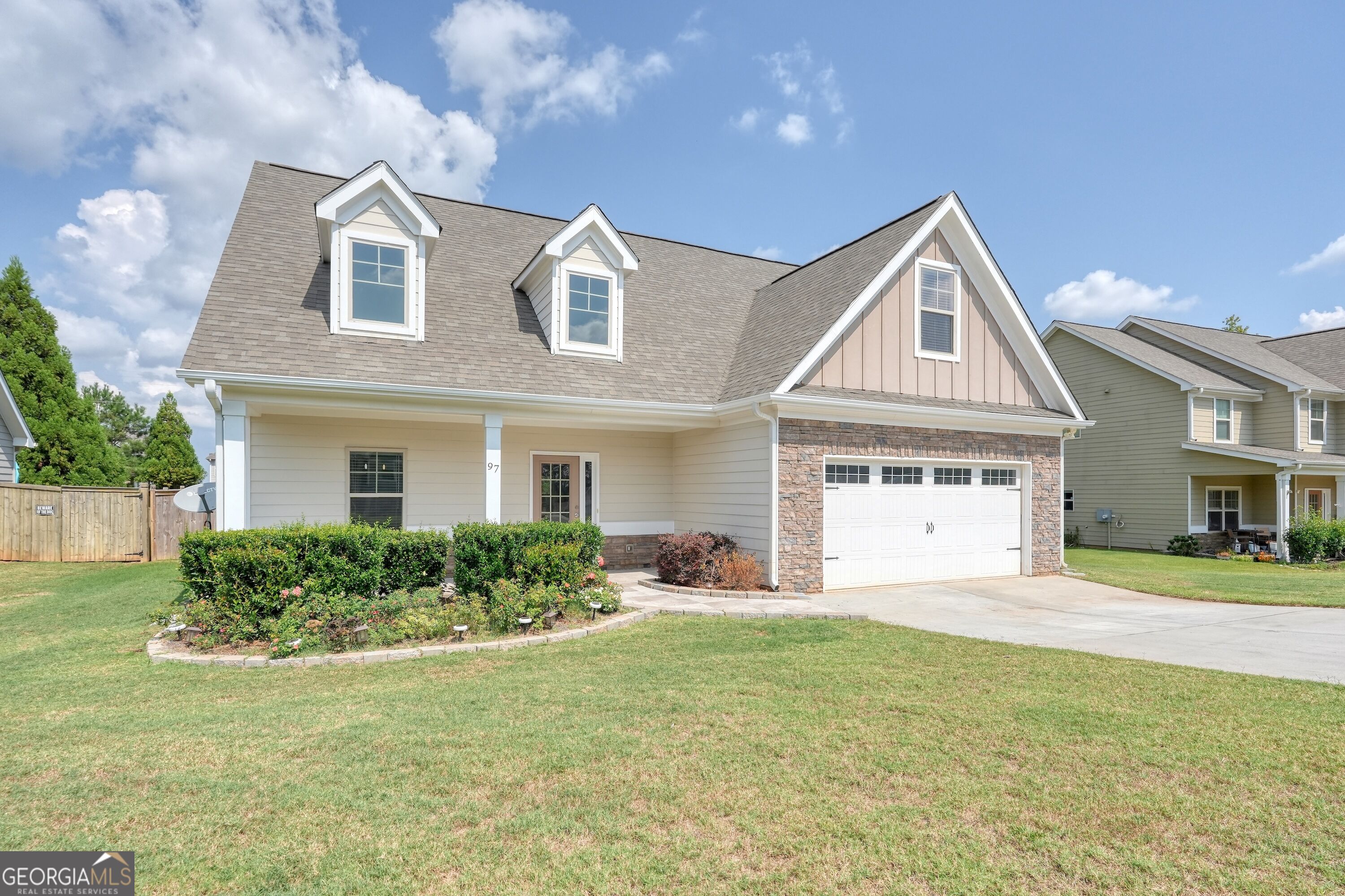 97 Unicoi Way Property Photo 2