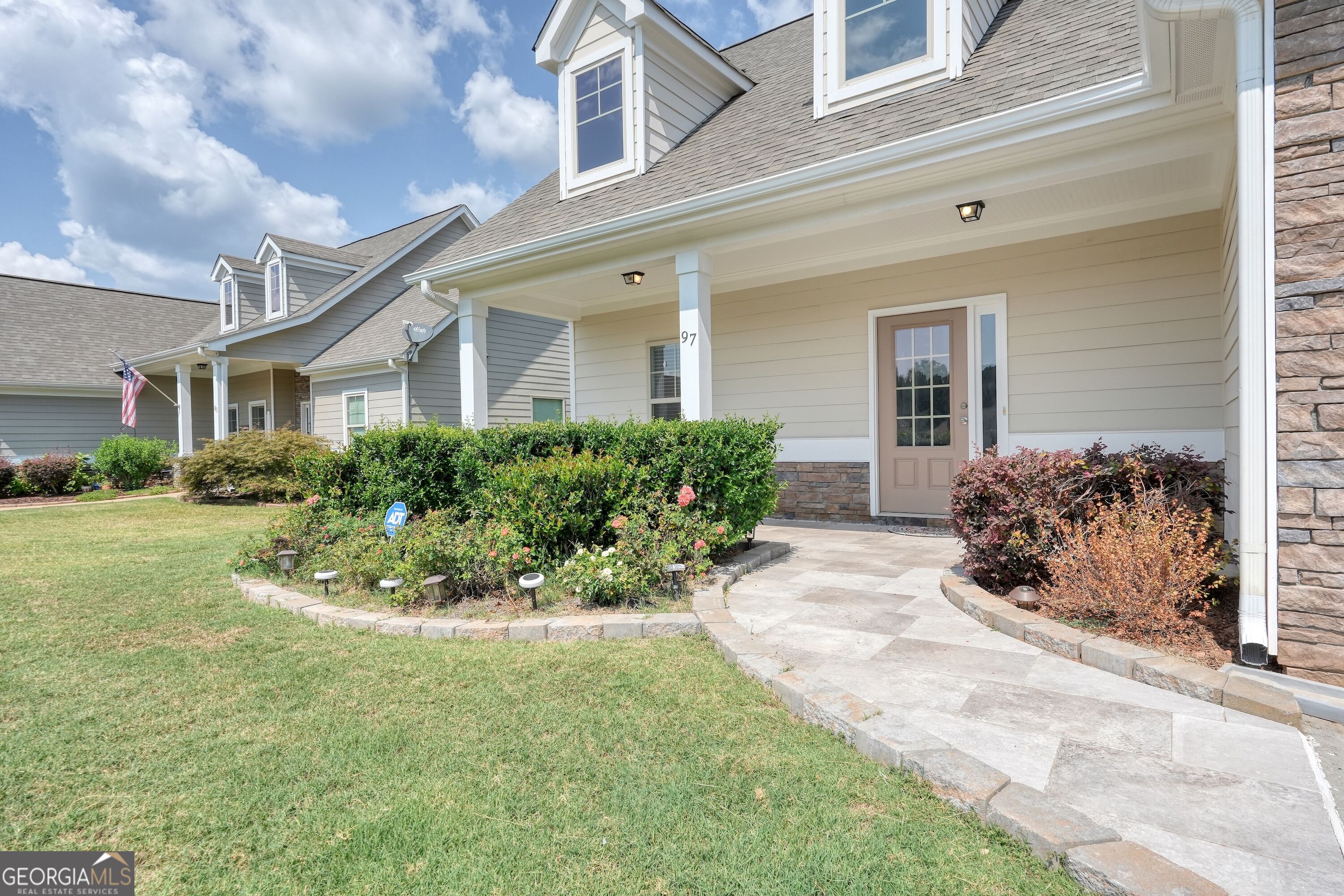 97 Unicoi Way Property Photo 3
