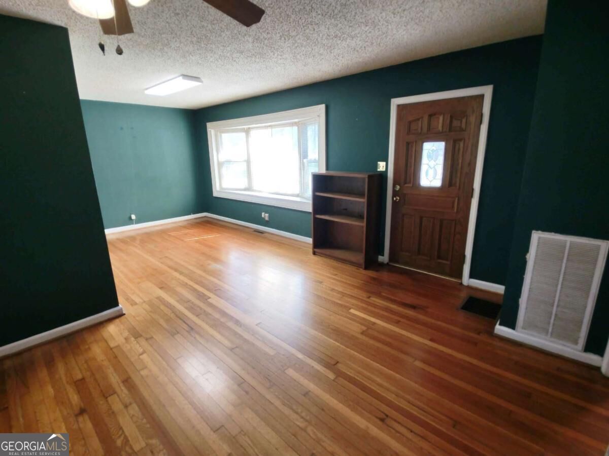 115 Harrison Road Nw Property Photo 10