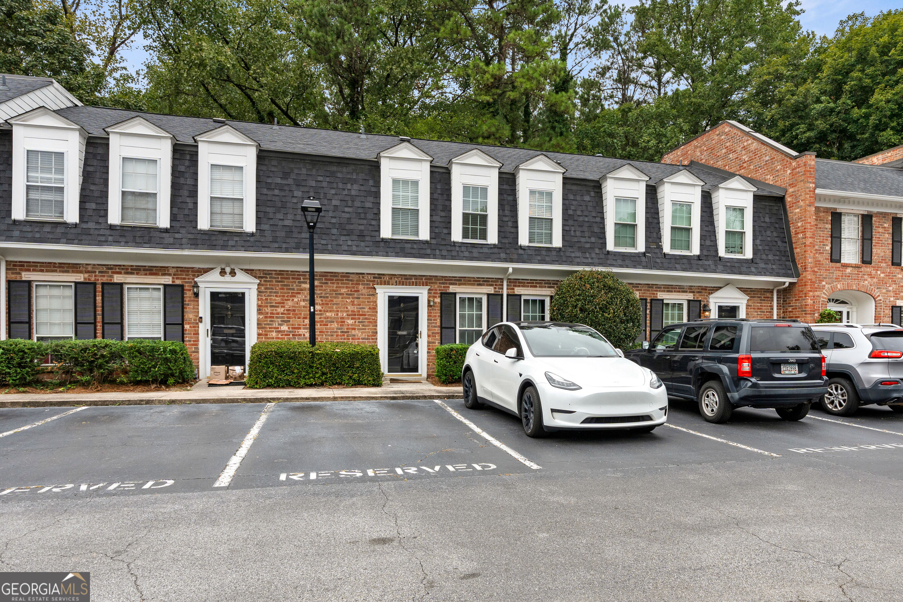 6 Valley Forge Place Nw Property Photo 1