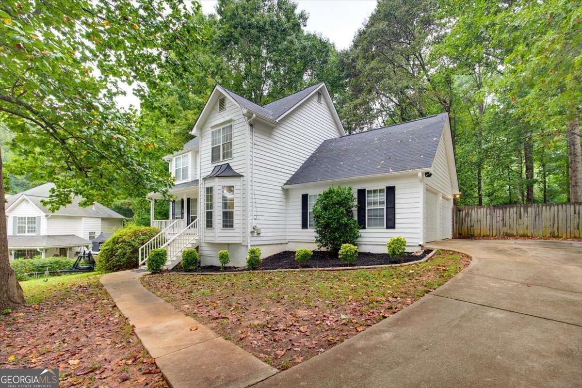 288 Olde Mill Pointe Property Photo 2