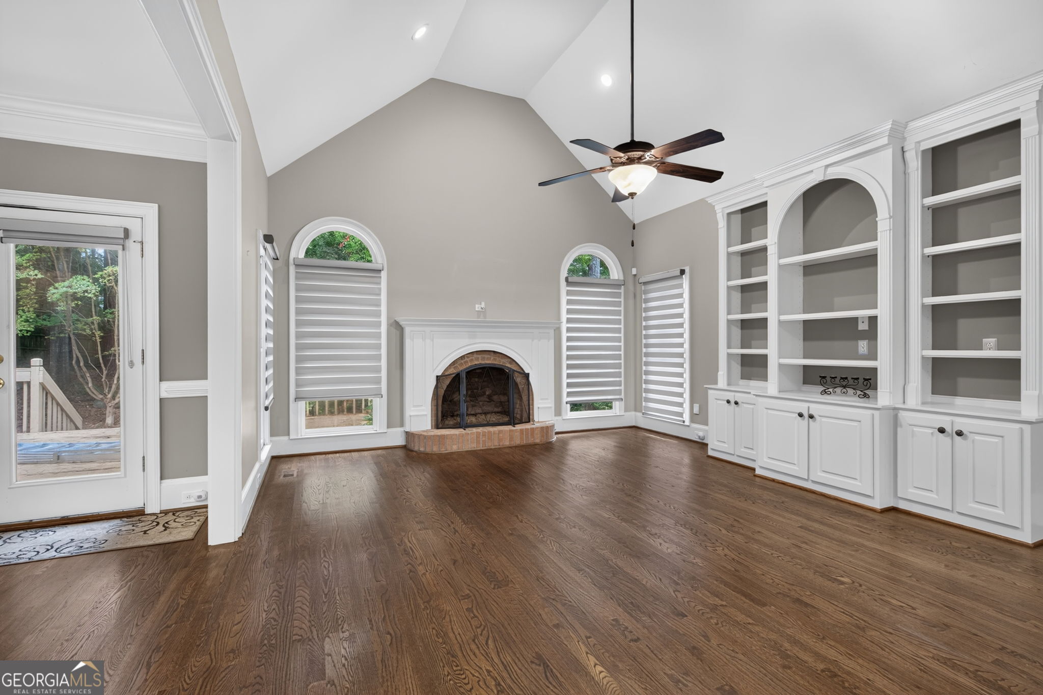 403 Magnolia Court Property Photo 10