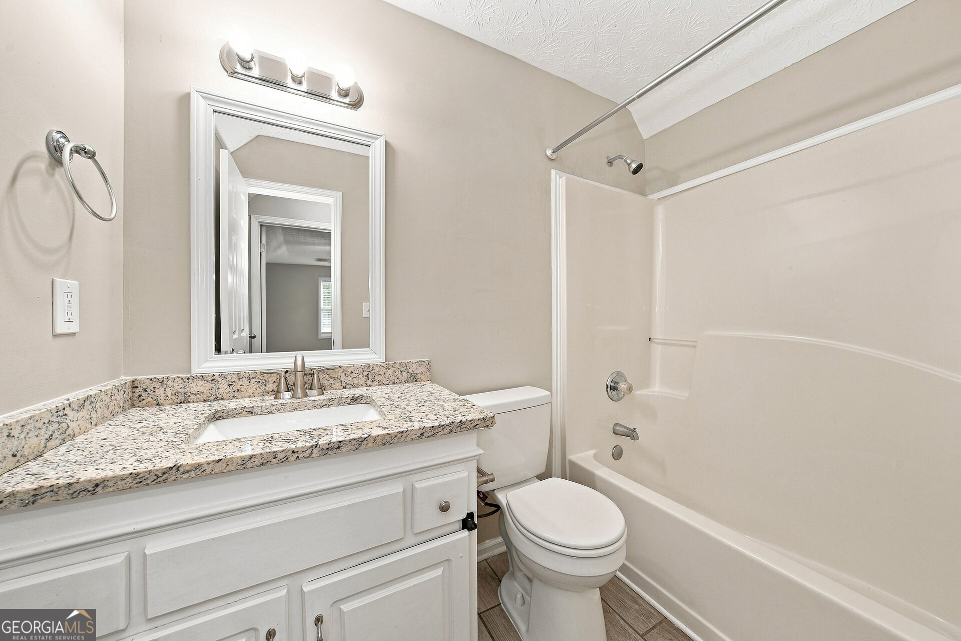 230 Trelawney Circle Property Photo 9