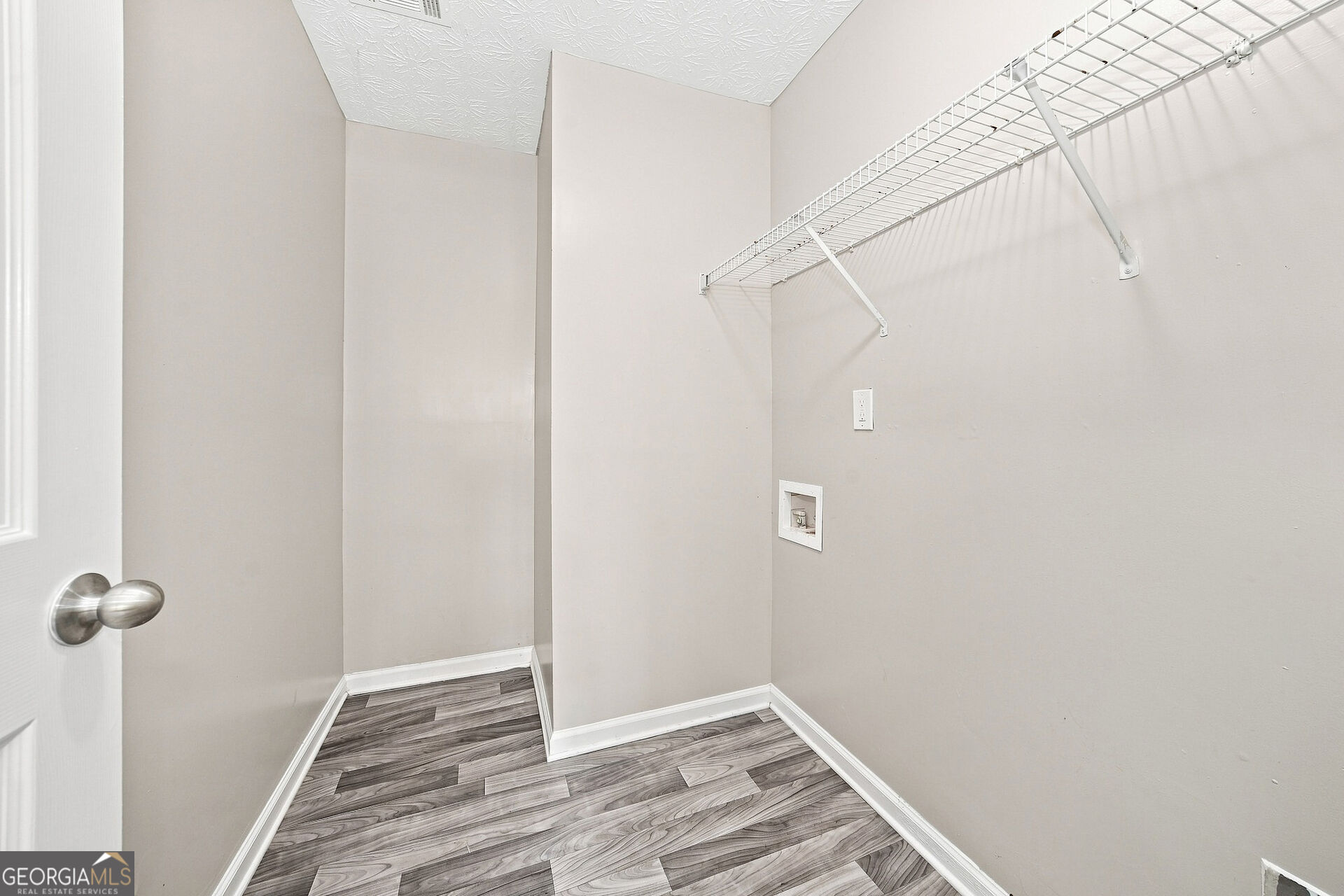 230 Trelawney Circle Property Photo 16