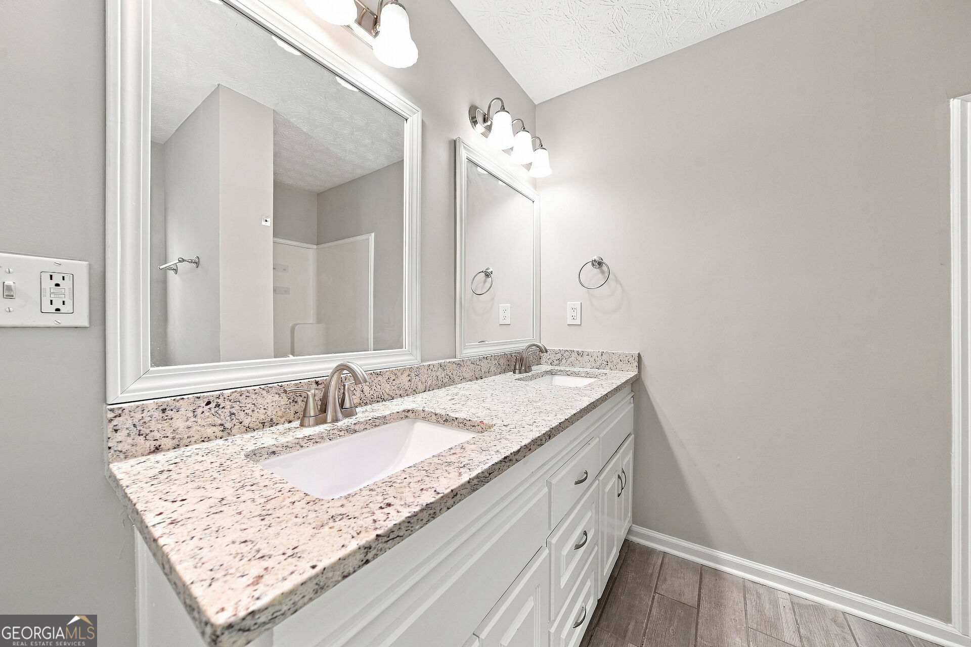 230 Trelawney Circle Property Photo 17
