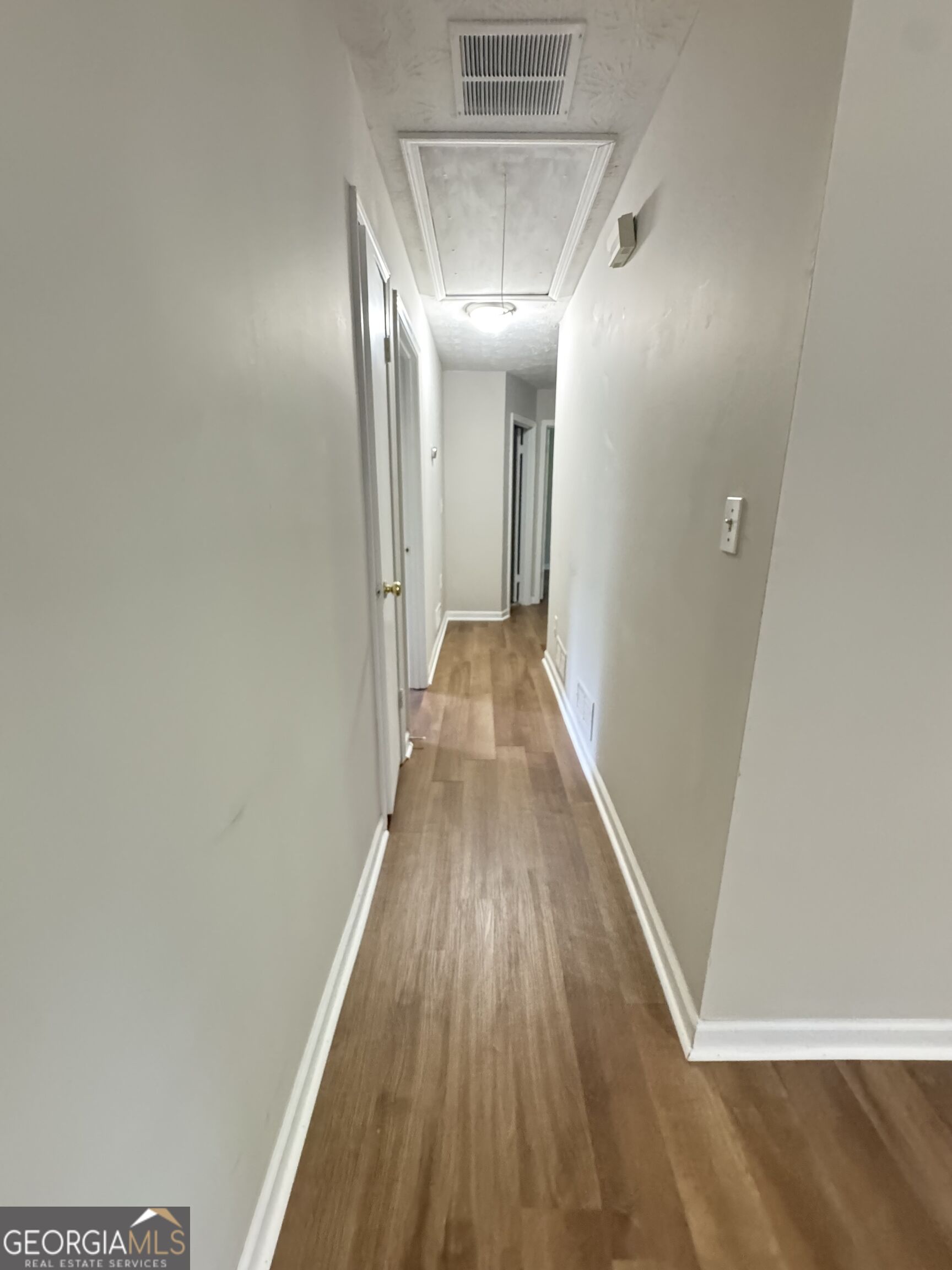 1192 Grayland Lane Property Photo 8
