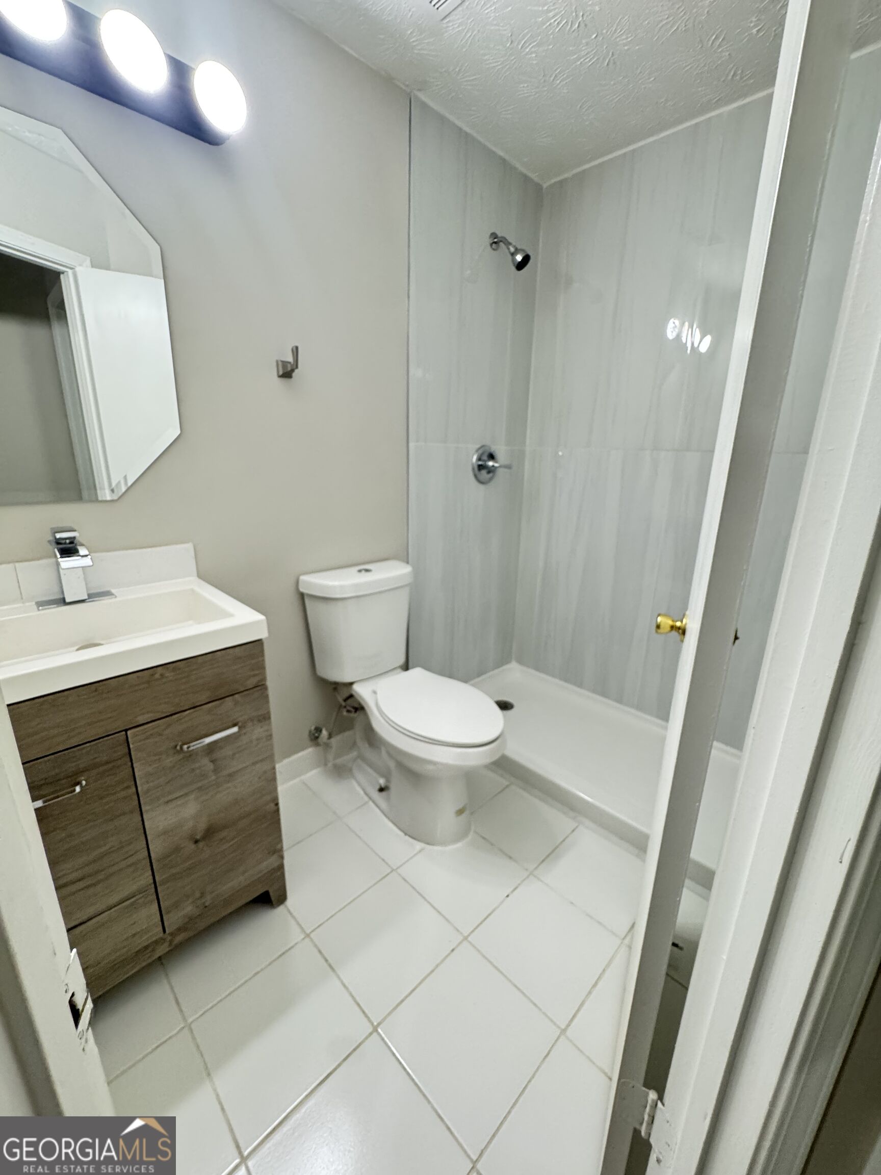 1192 Grayland Lane Property Photo 13