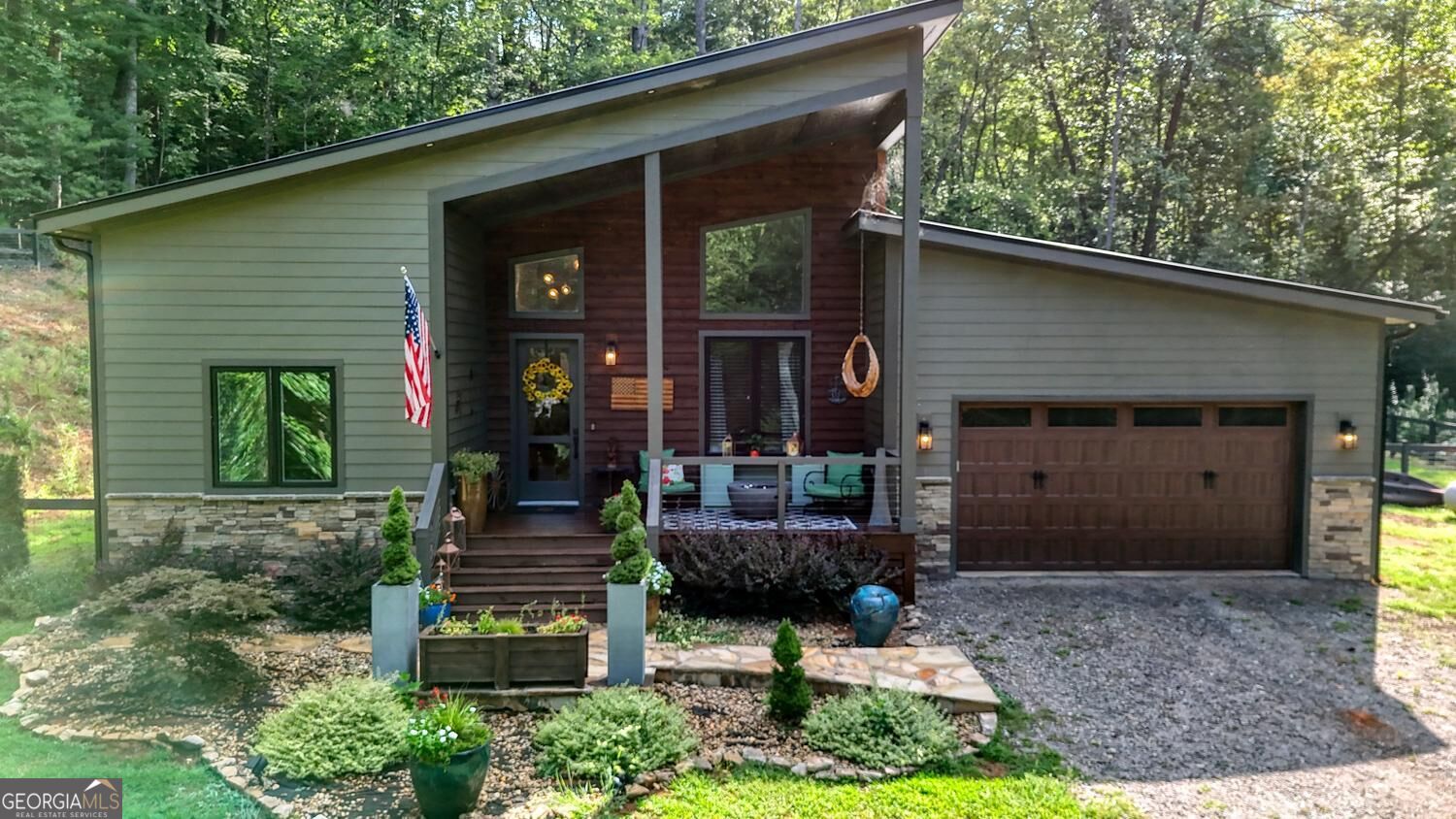 6824 Mountain Laurel Road Property Photo 1