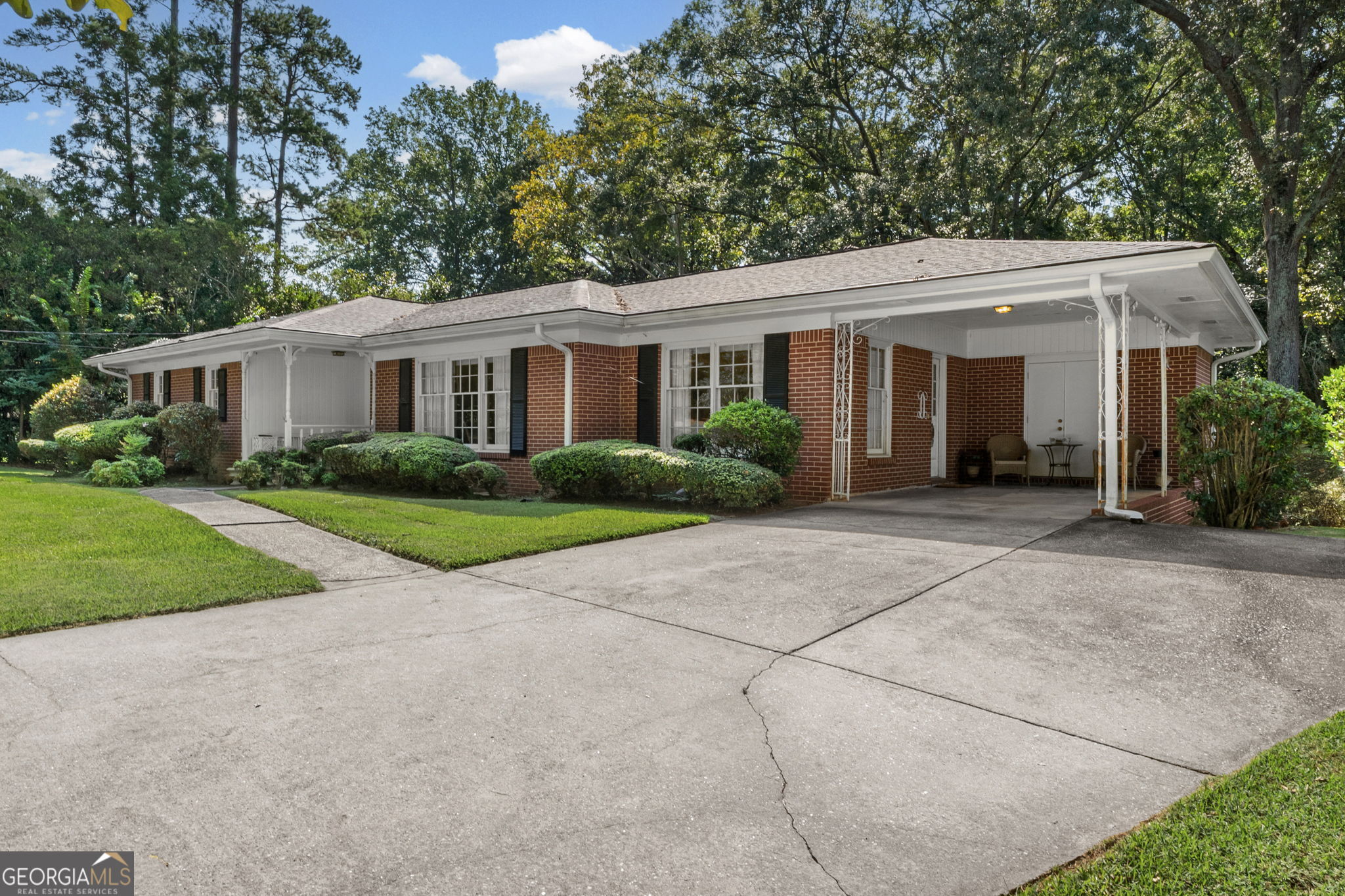 22 Winfield Drive Property Photo 4