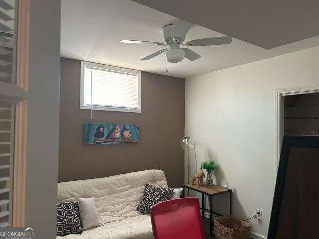 1314 N Cliff Valley Way Ne Property Photo 4