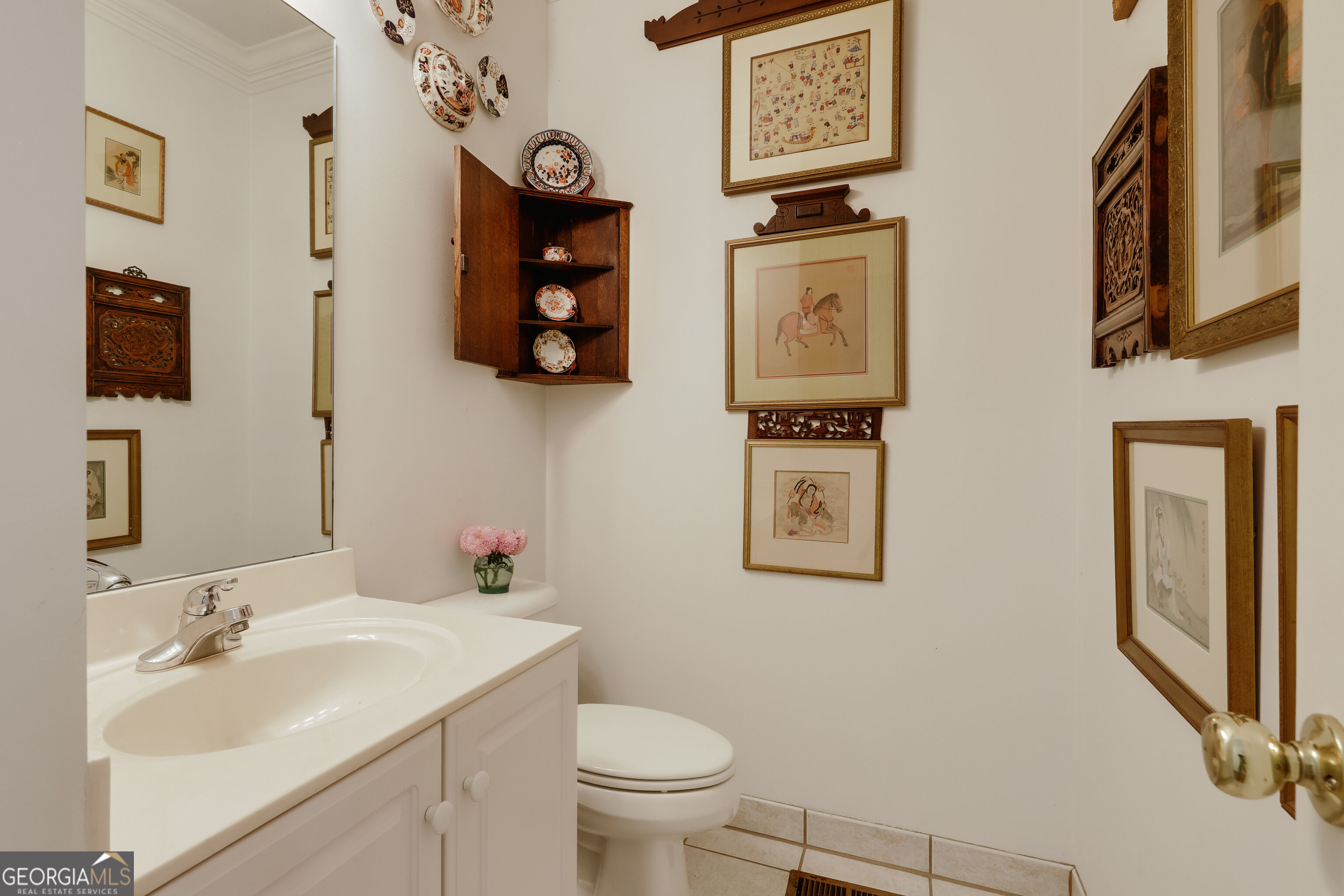 1031 Millers Lake Drive Property Photo 10