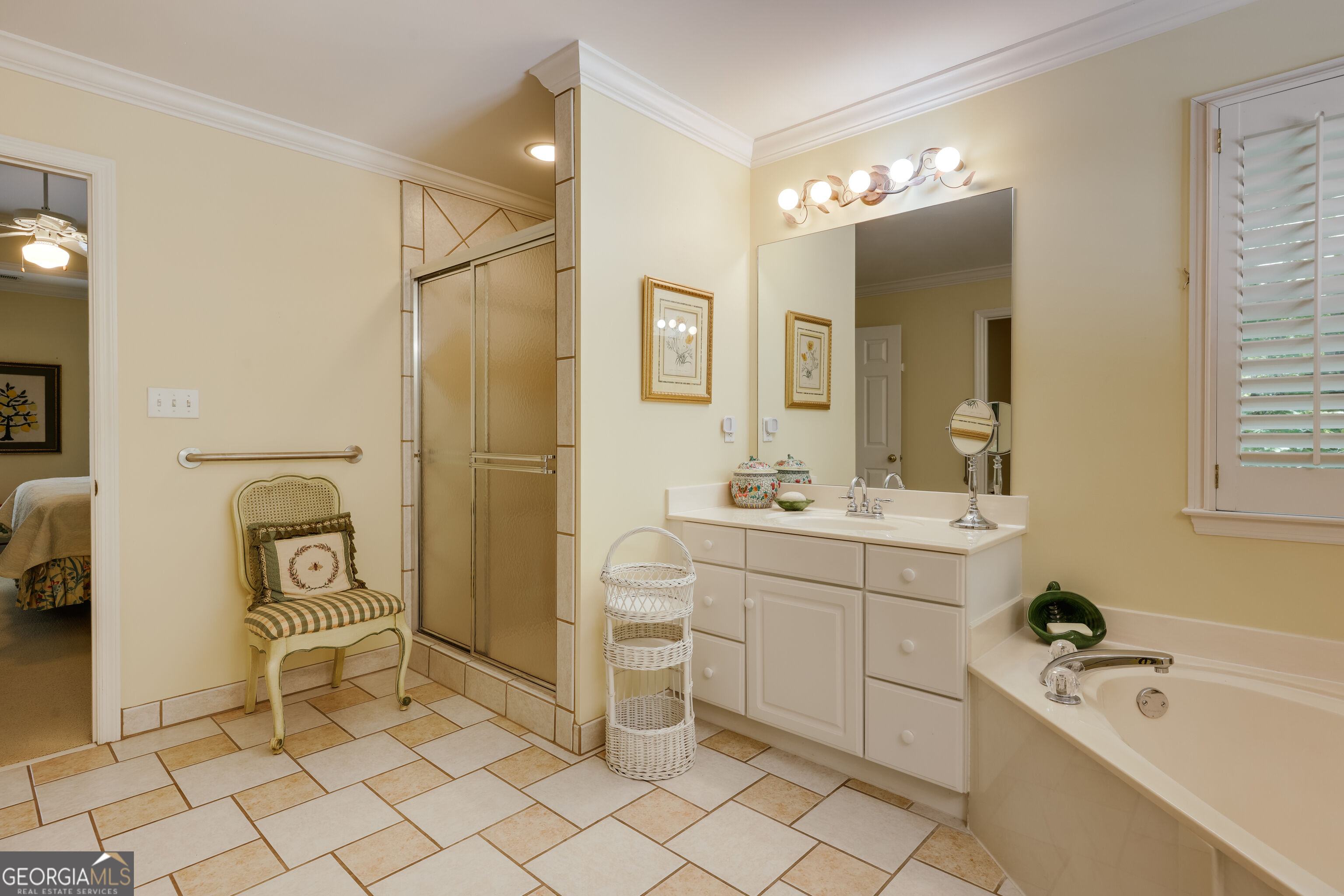 1031 Millers Lake Drive Property Photo 37