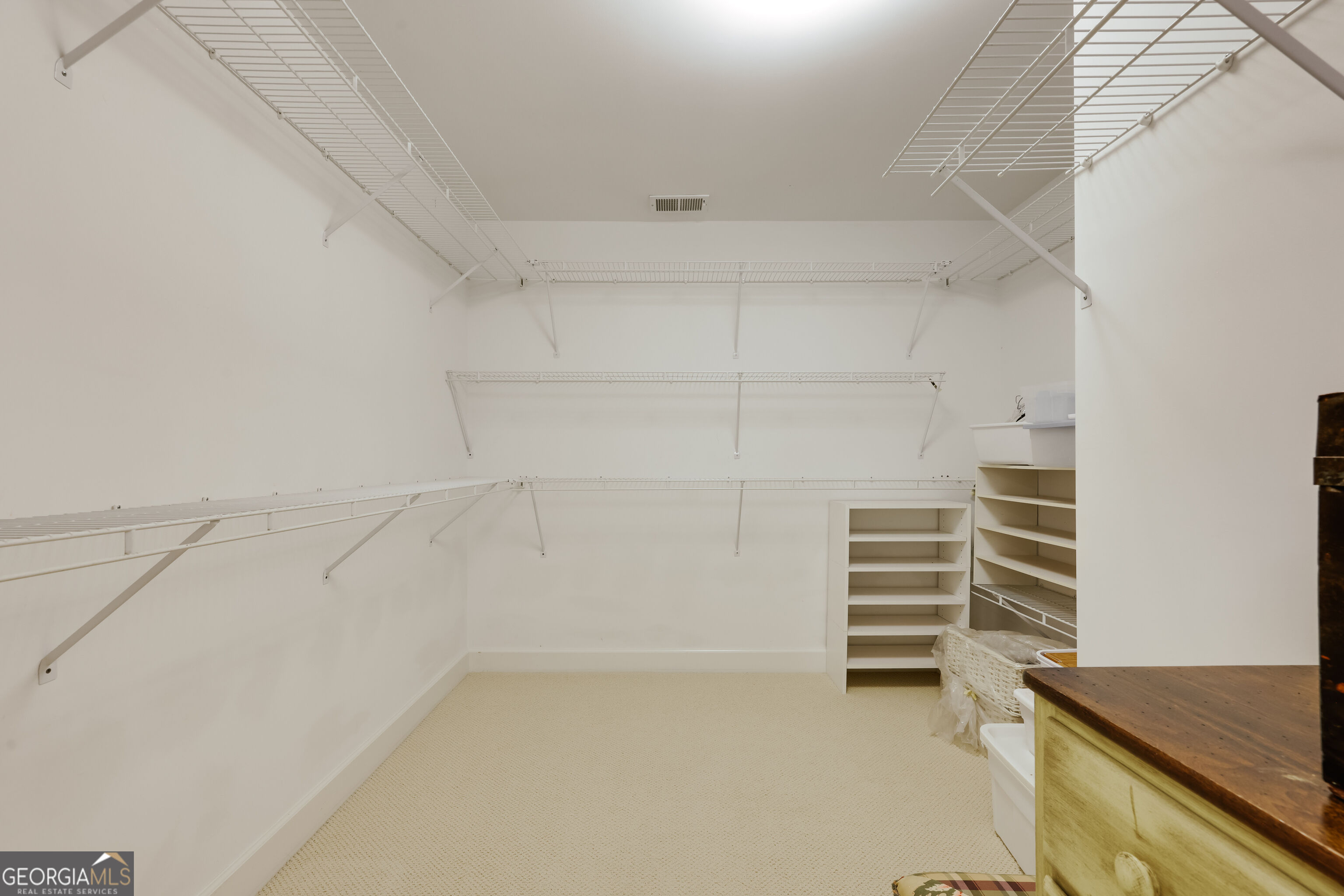 1031 Millers Lake Drive Property Photo 40