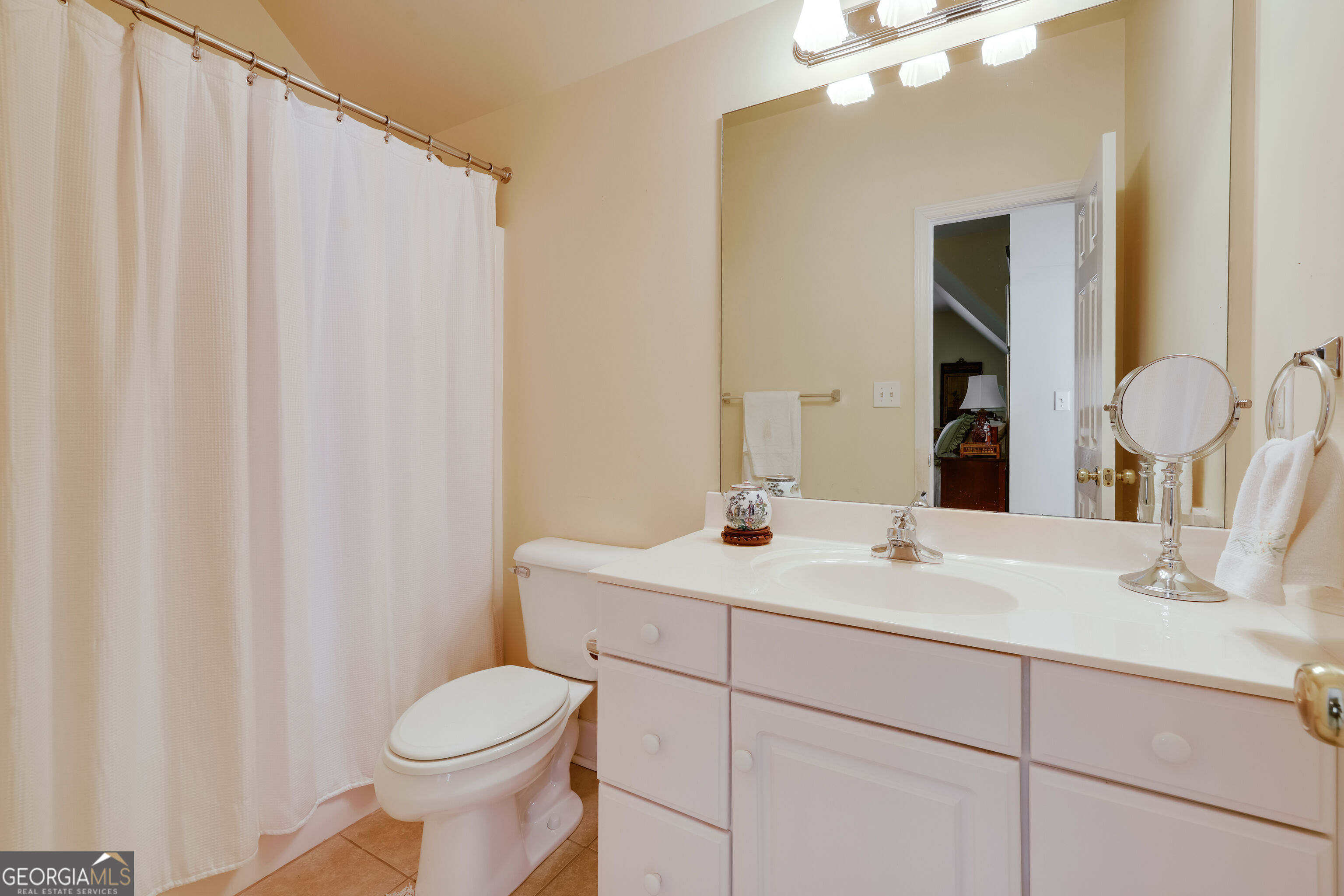 1031 Millers Lake Drive Property Photo 43