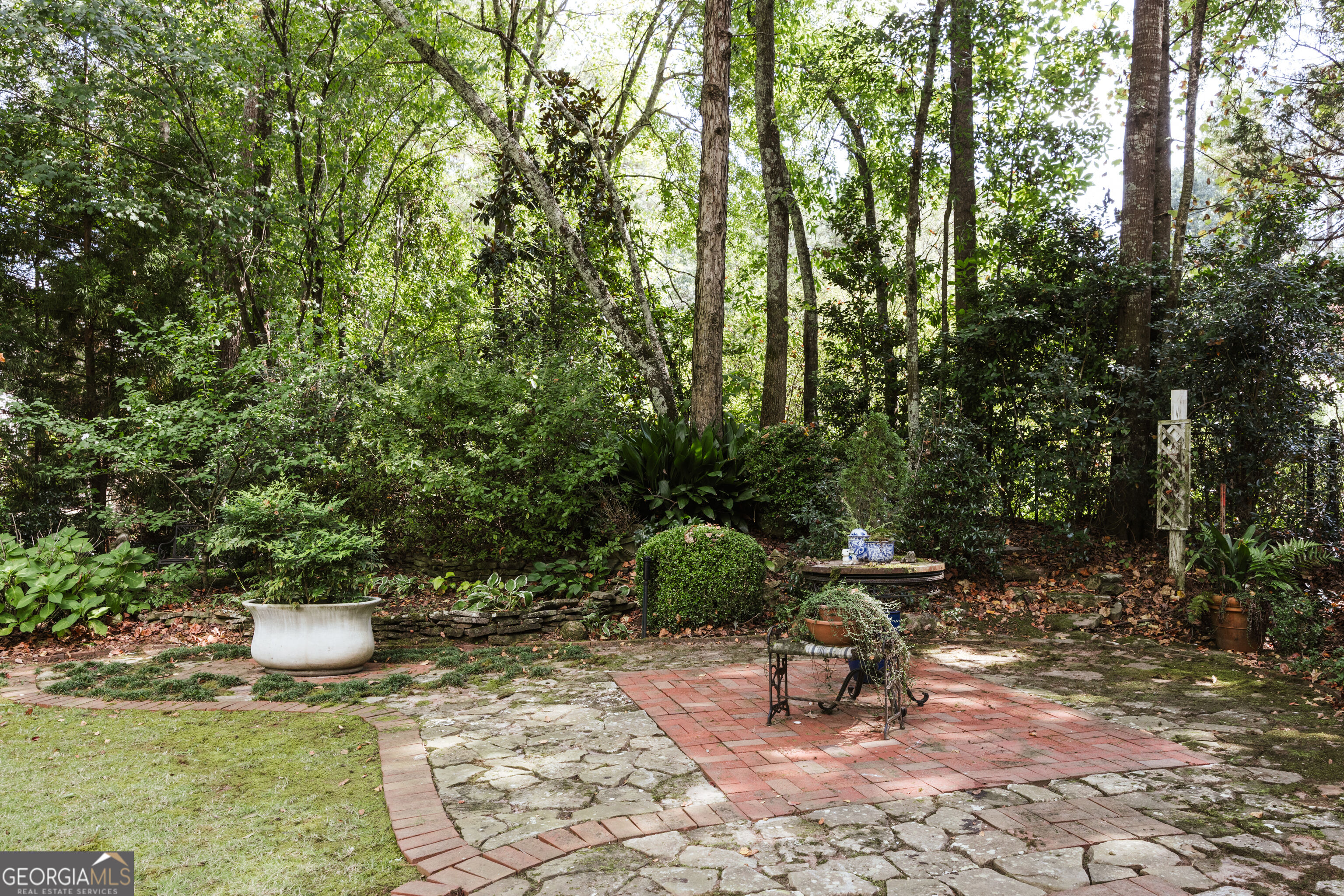 1031 Millers Lake Drive Property Photo 53