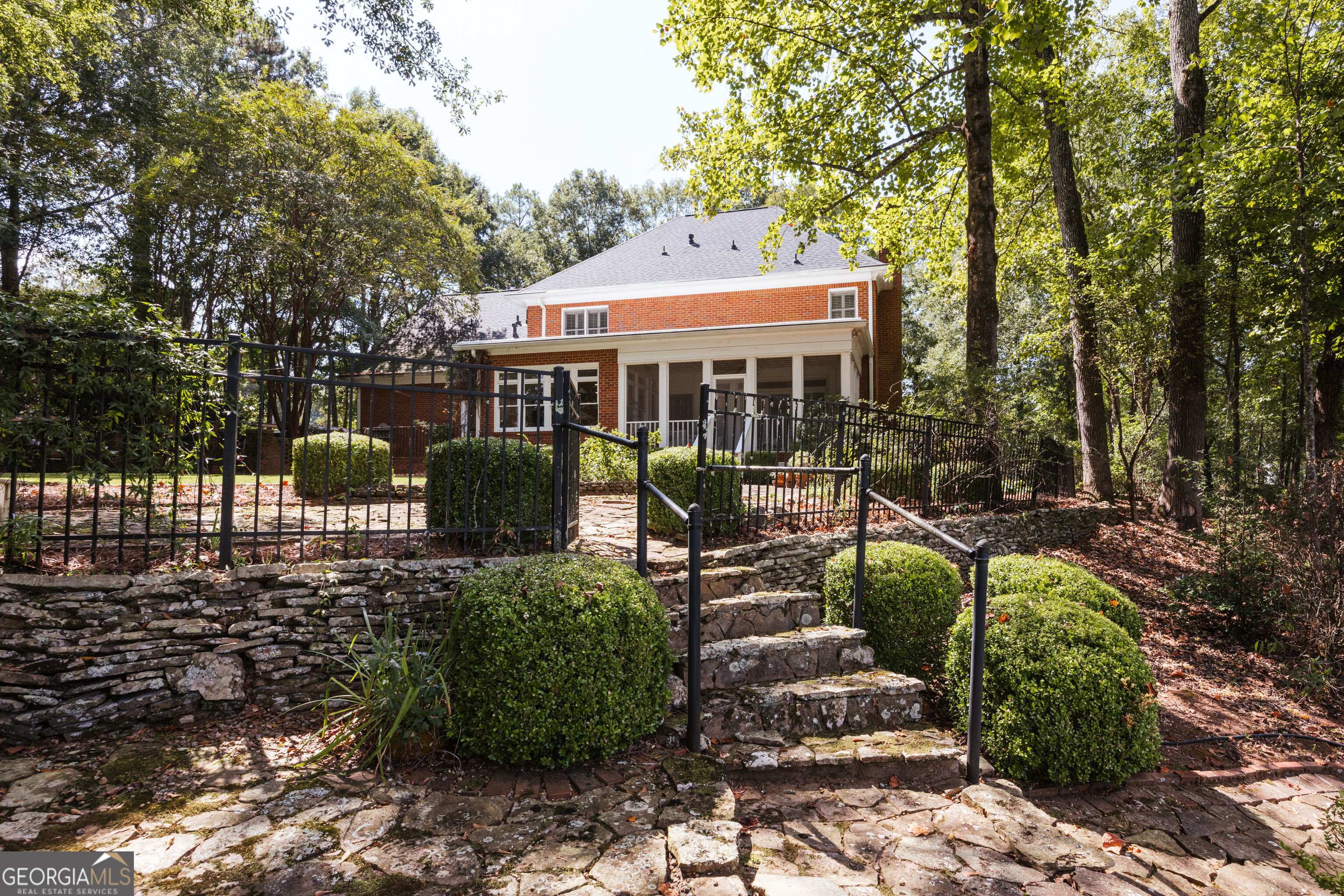 1031 Millers Lake Drive Property Photo 62