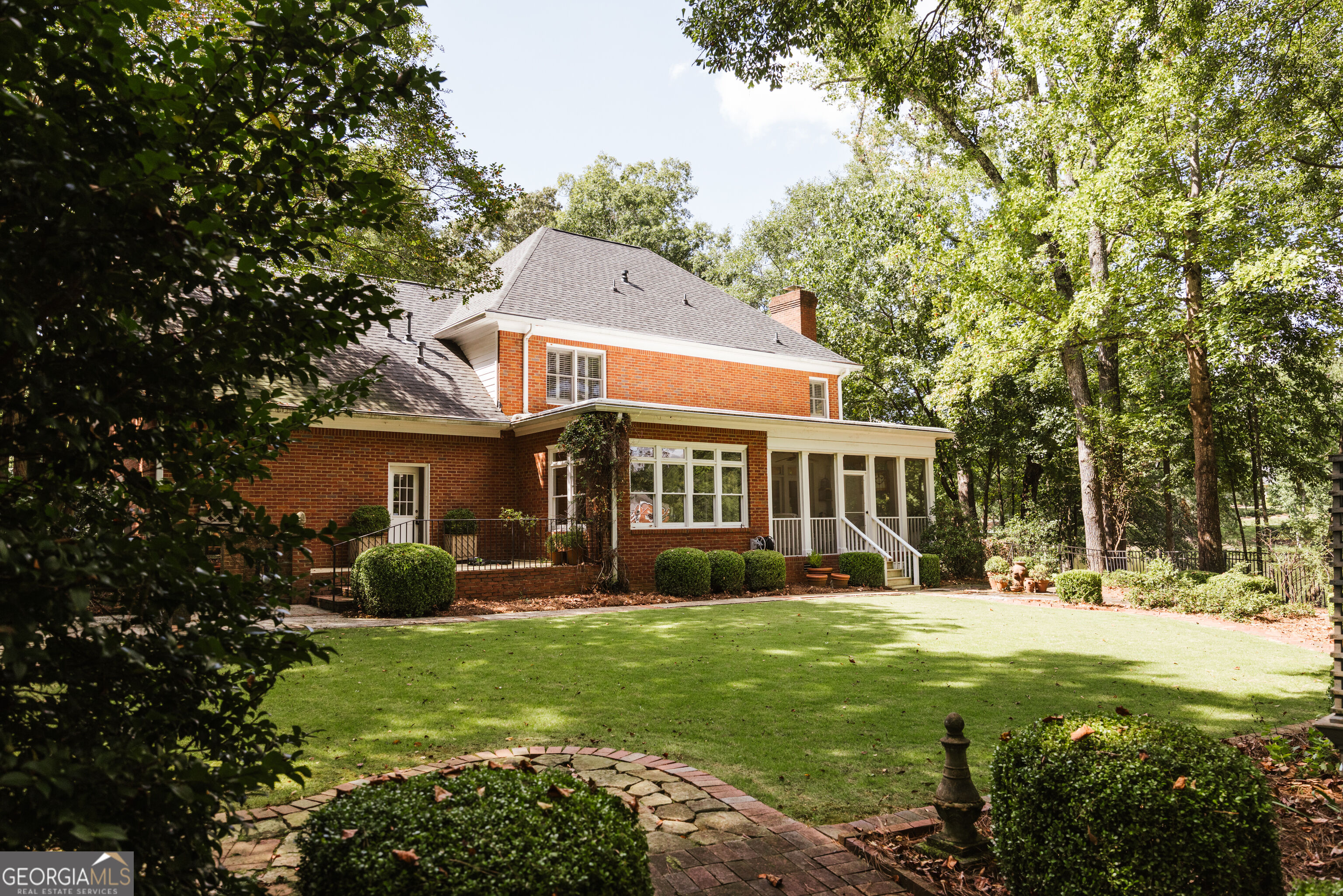 1031 Millers Lake Drive Property Photo 67