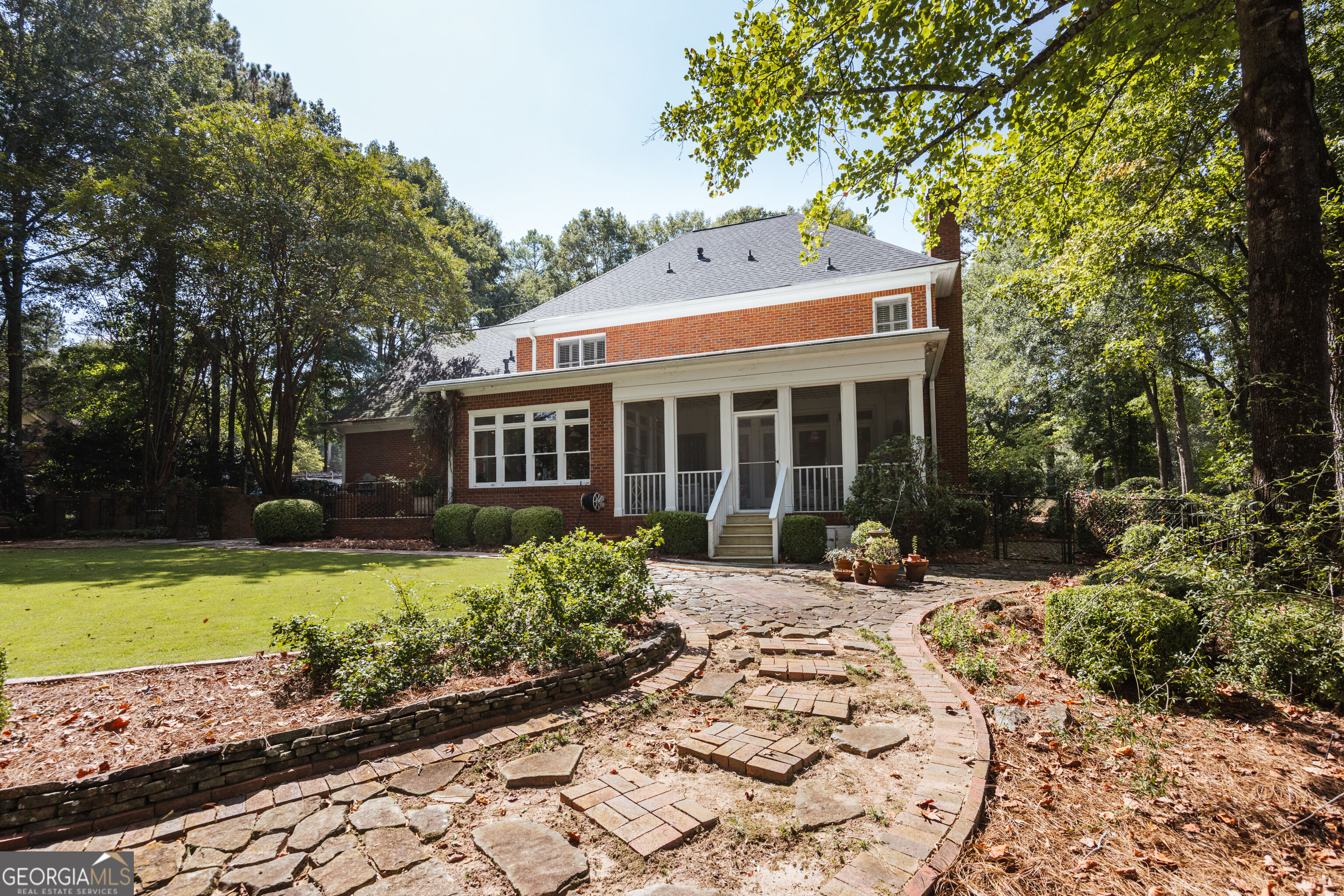 1031 Millers Lake Drive Property Photo 68