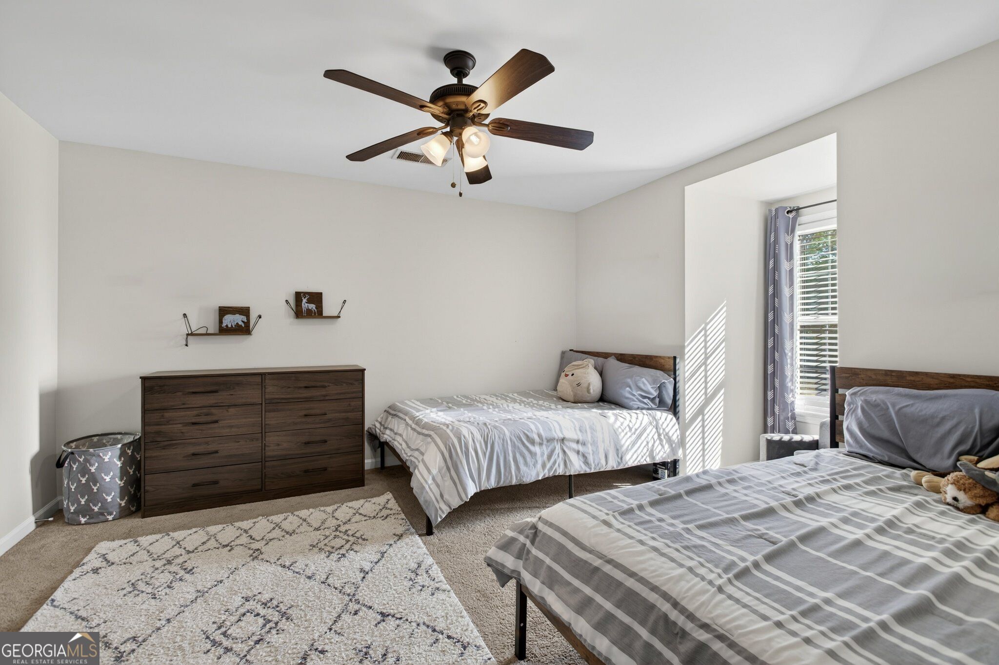 16 Stratford Lane Property Photo 36