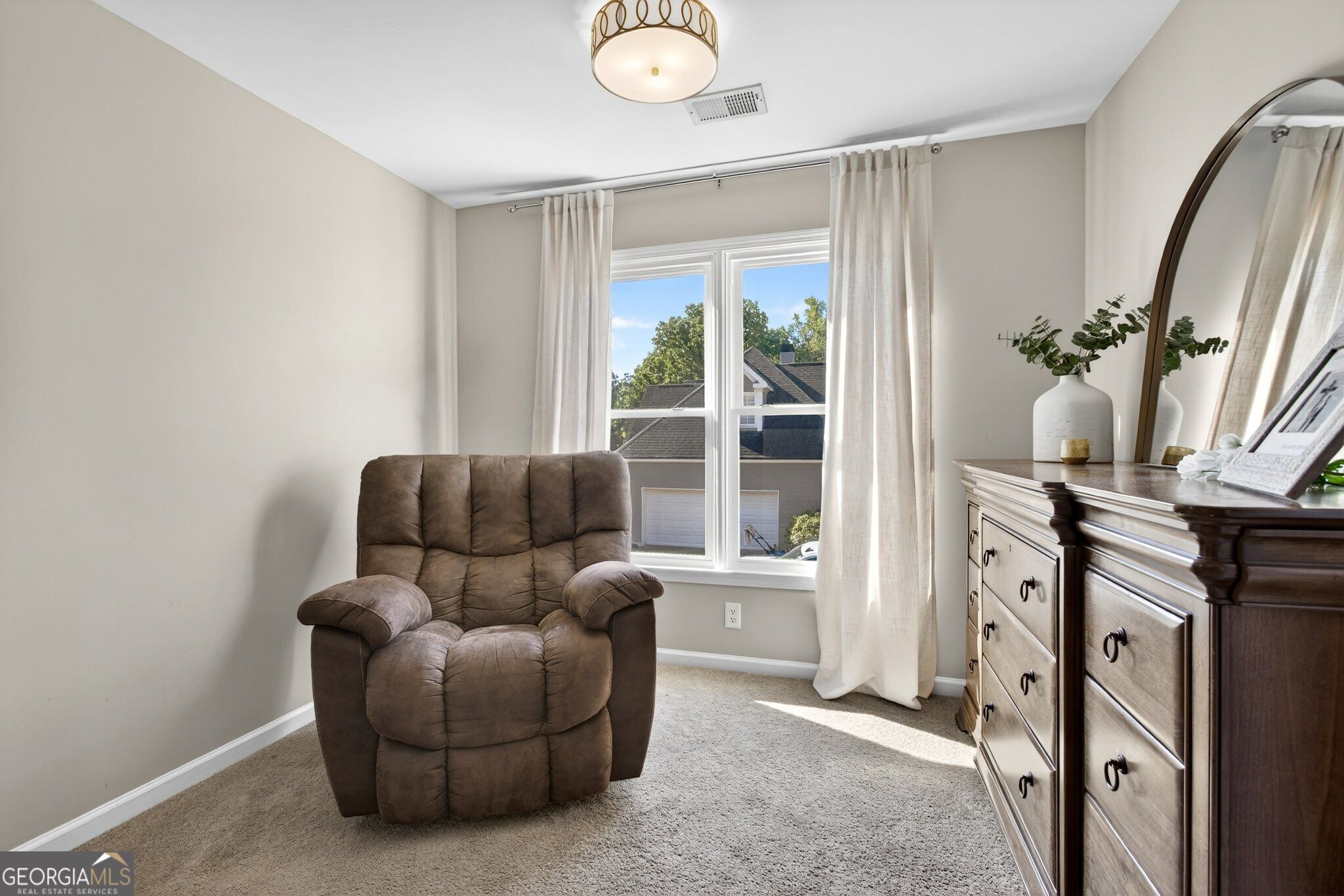 16 Stratford Lane Property Photo 44