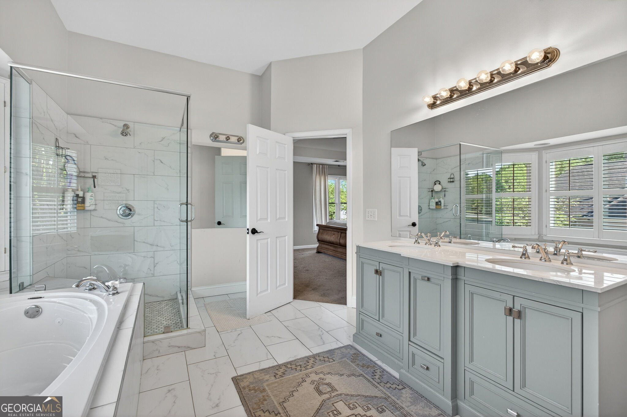 16 Stratford Lane Property Photo 46