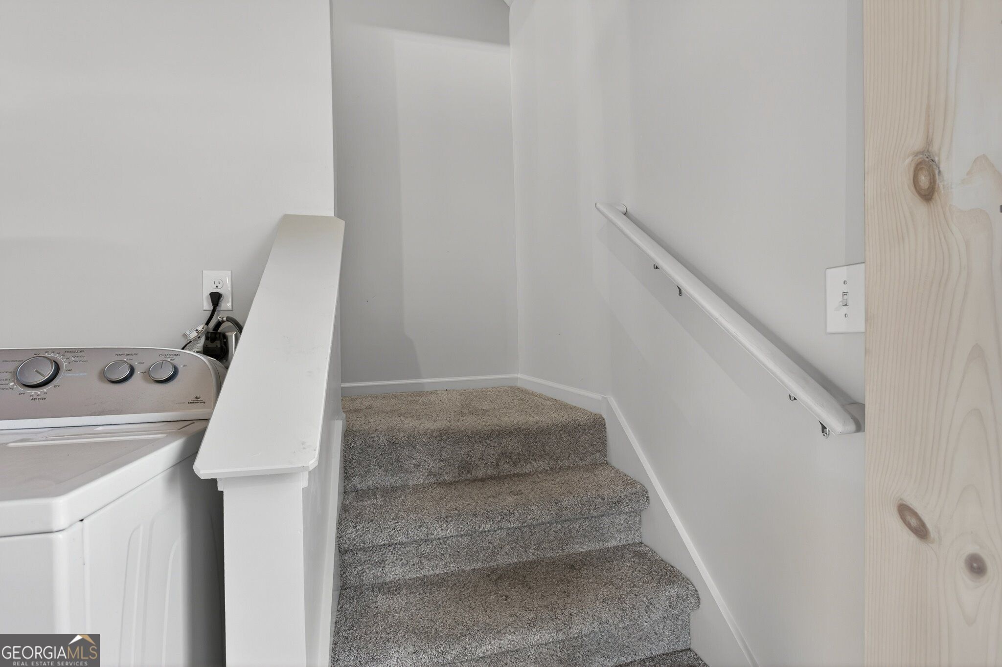 16 Stratford Lane Property Photo 61