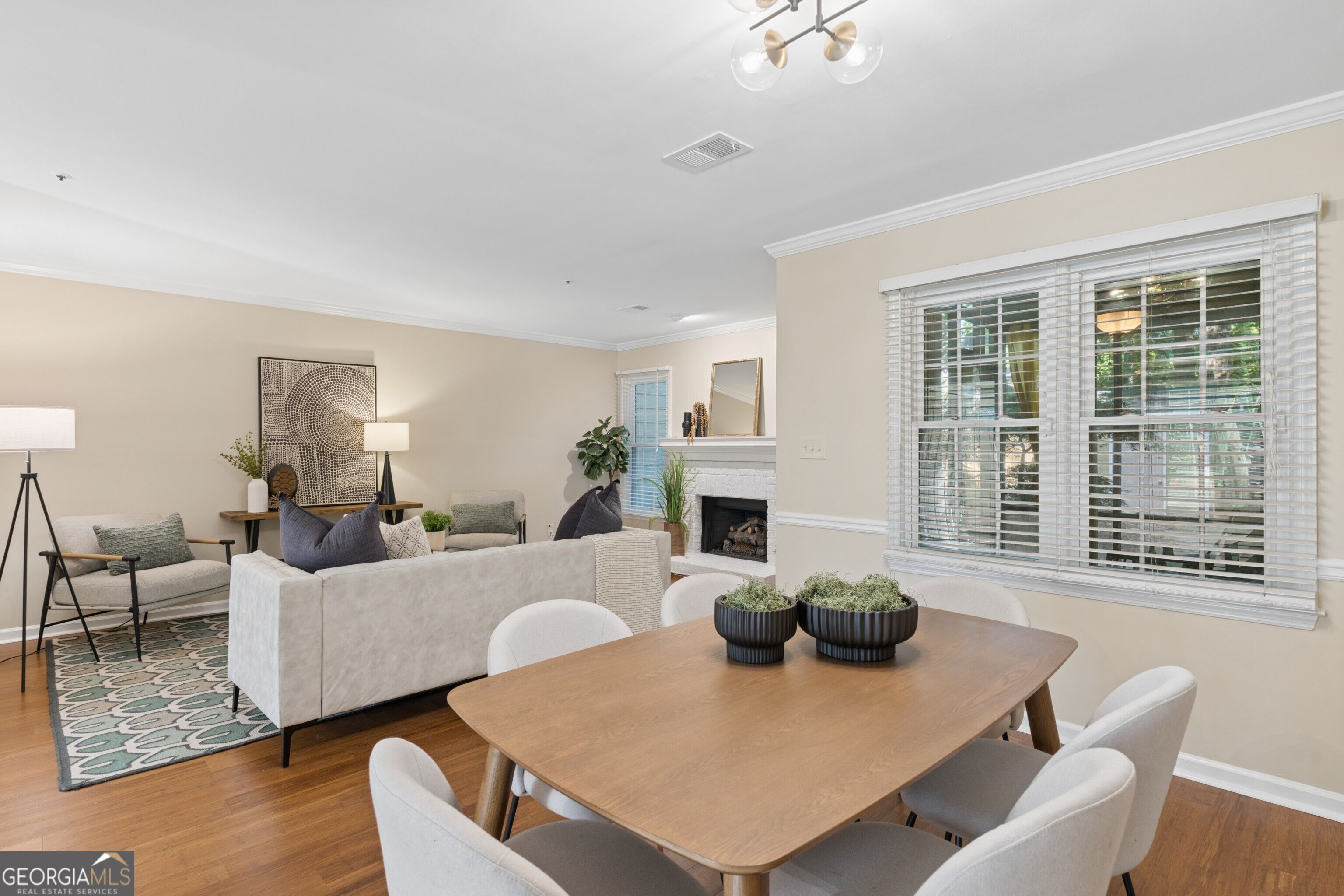 597 Saint James Walk Se Property Photo 14