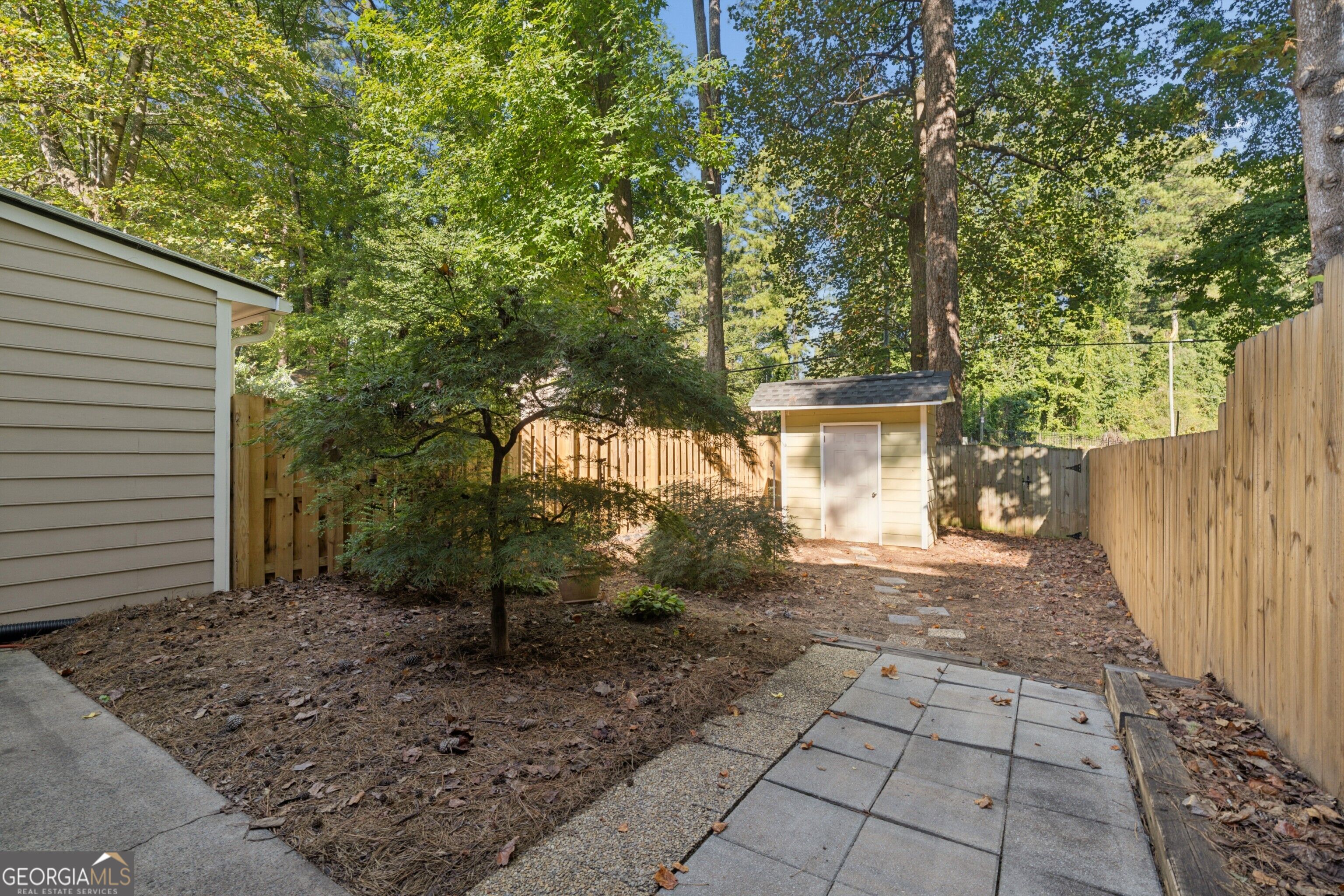 597 Saint James Walk Se Property Photo 32
