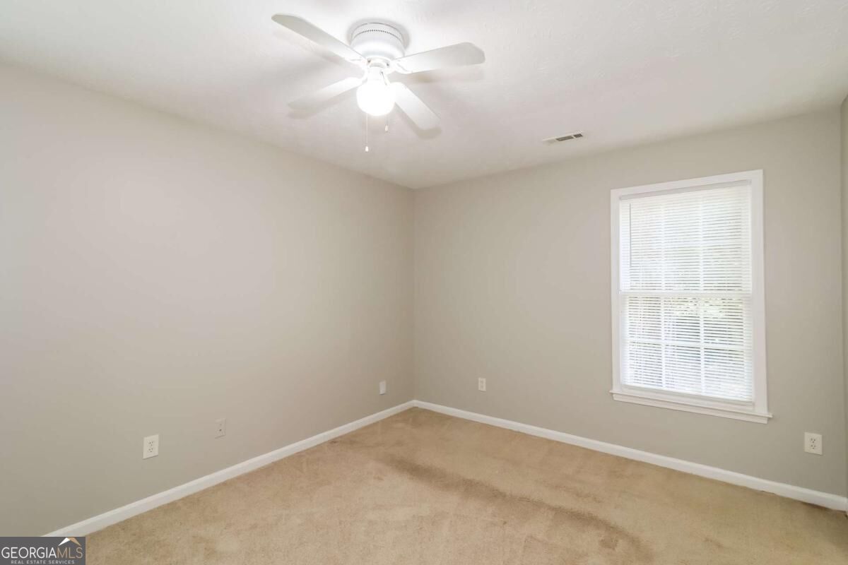 8605 Collins Drive Property Photo 7