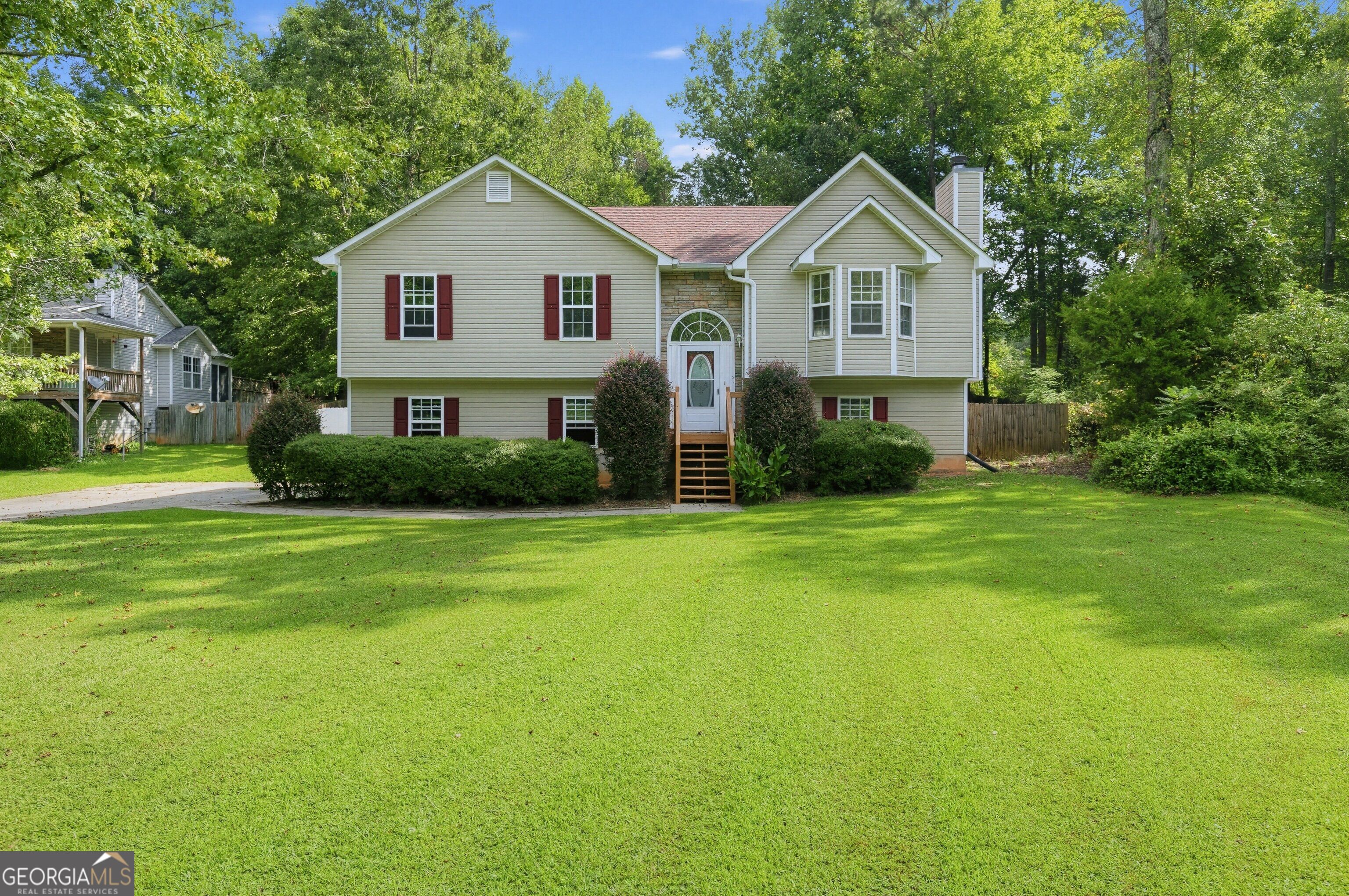 285 Pine Needle Trail Property Photo 1