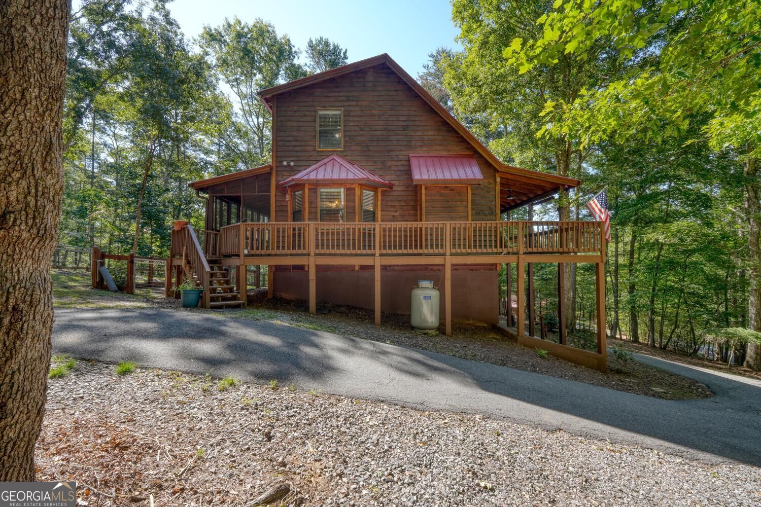 158 Alicia Lane Property Photo 1