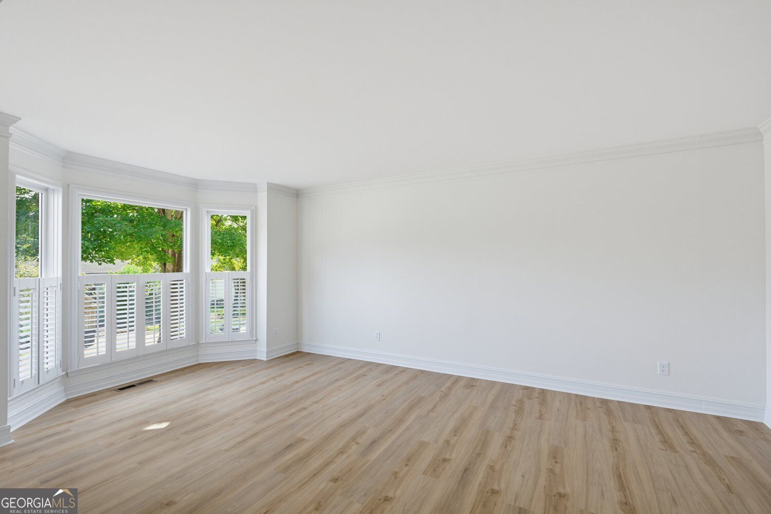 2429 Camden Lake View Nw Property Photo 8
