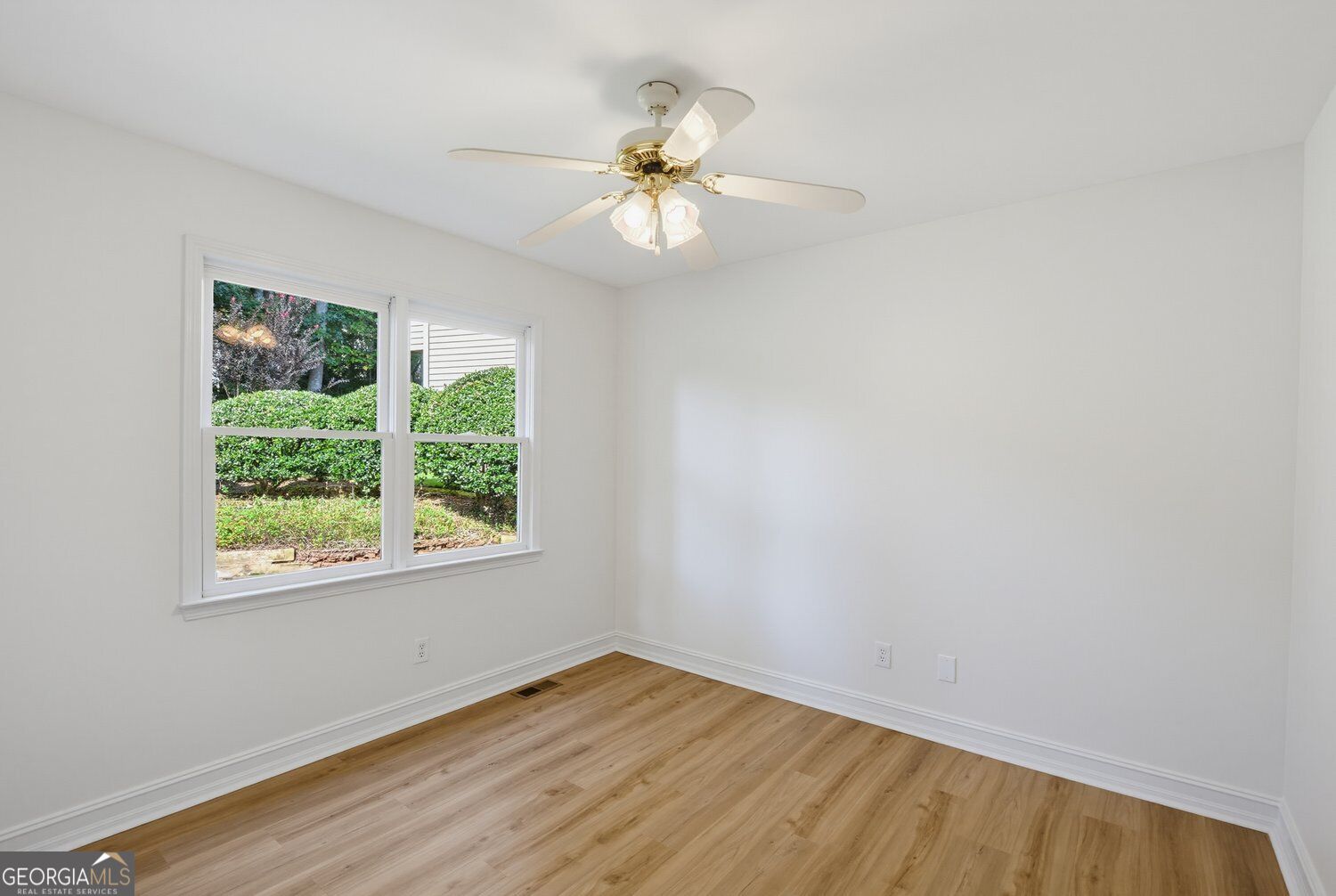 2429 Camden Lake View Nw Property Photo 19