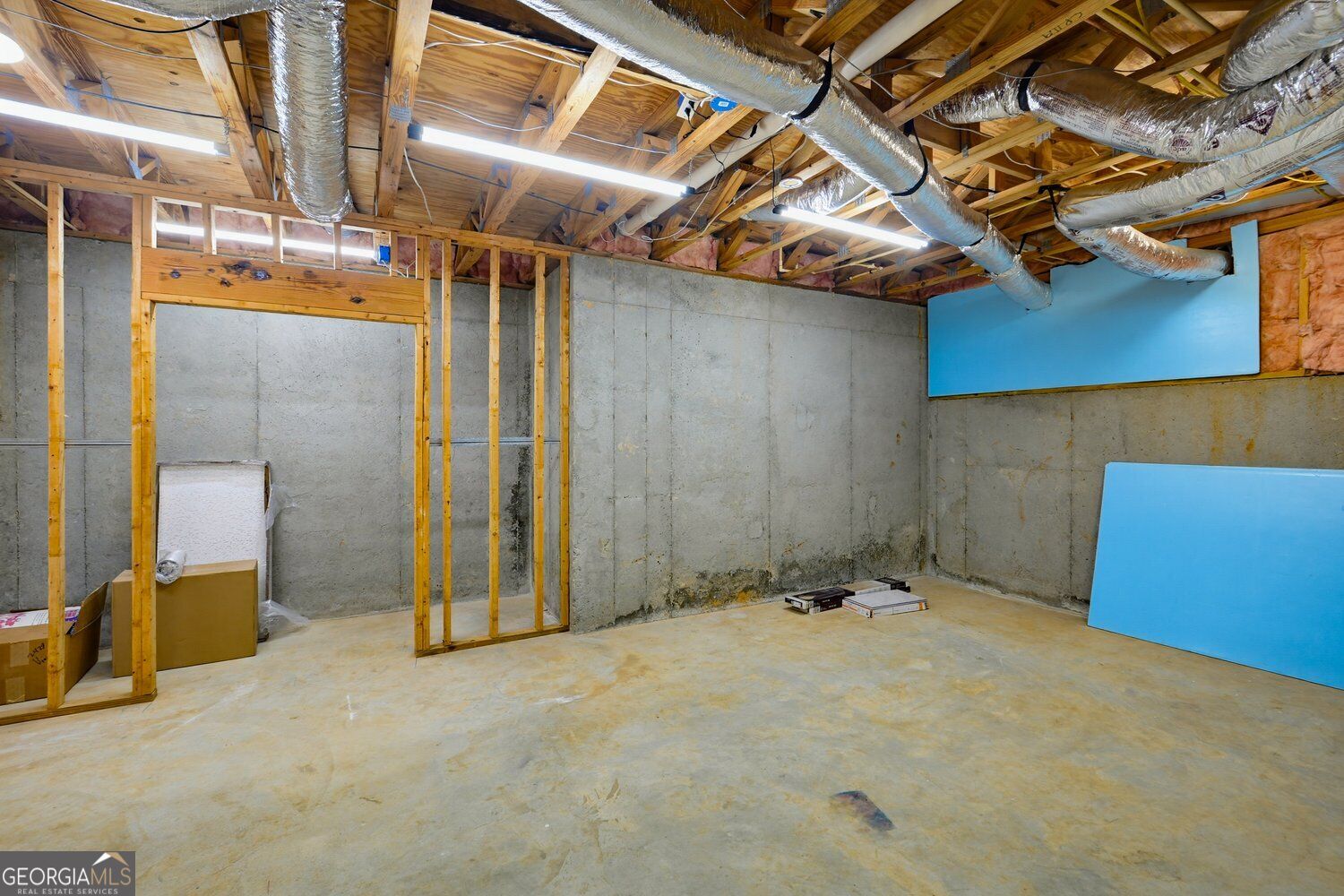 2429 Camden Lake View Nw Property Photo 42