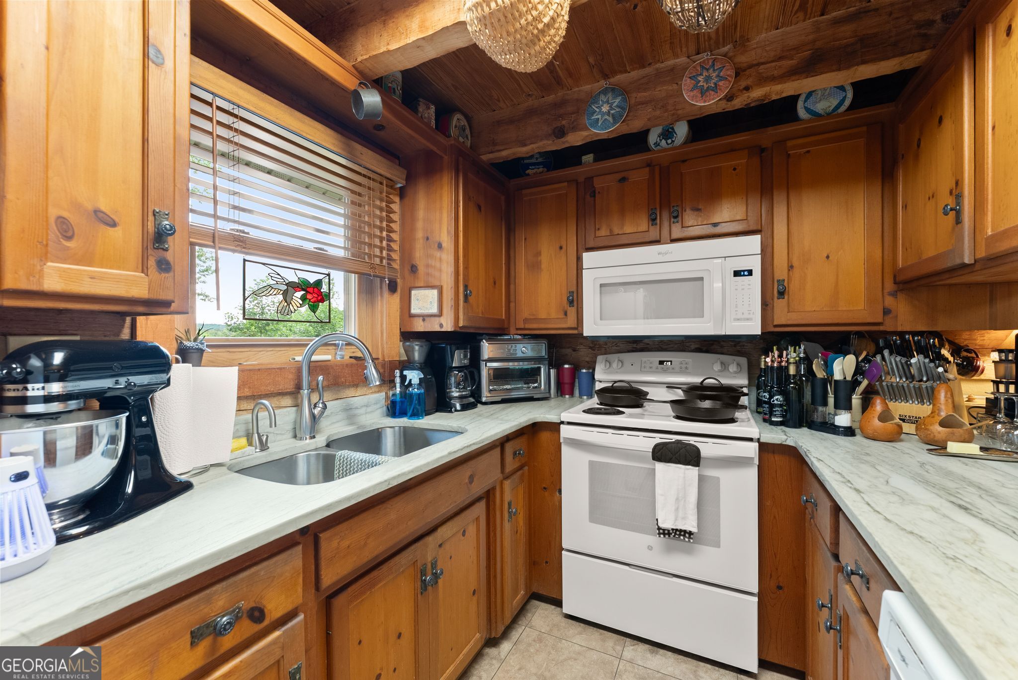 481 Leona Lane Property Photo 17