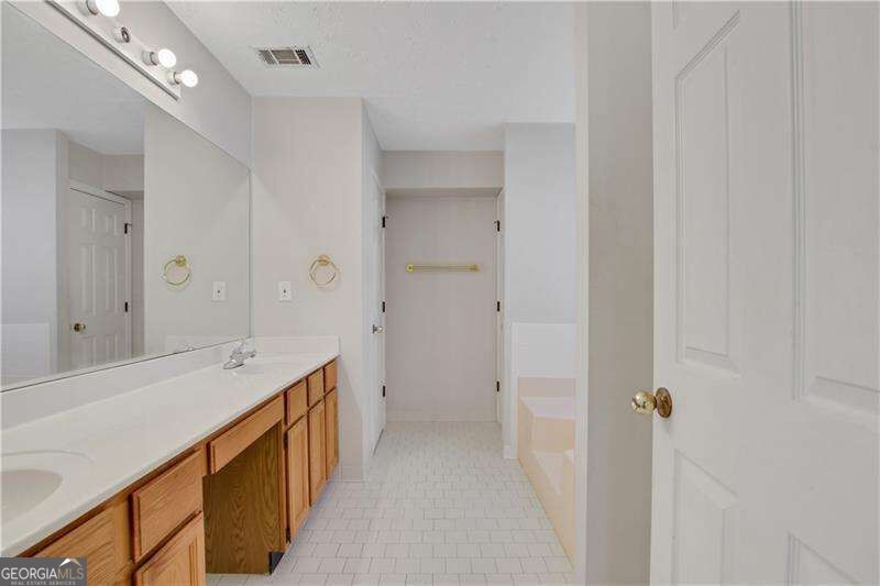 397 Ravinia Way Property Photo 26