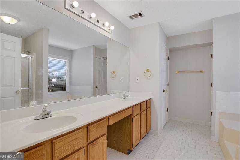 397 Ravinia Way Property Photo 28
