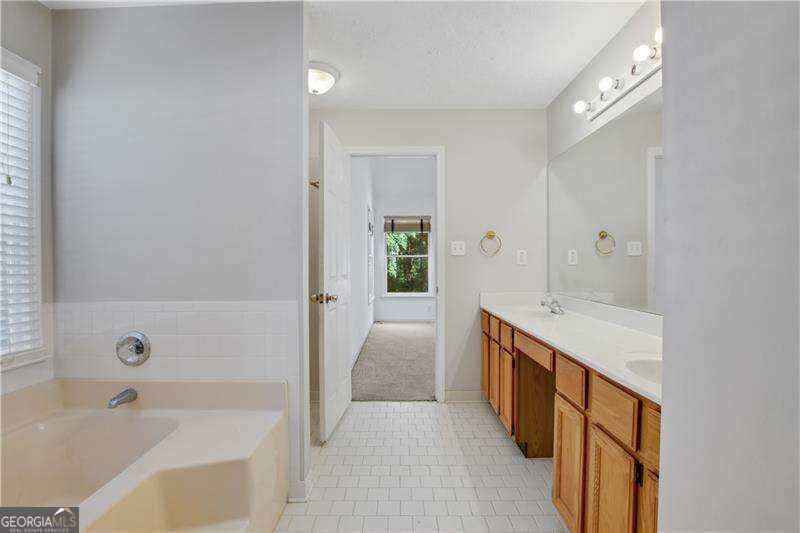 397 Ravinia Way Property Photo 30