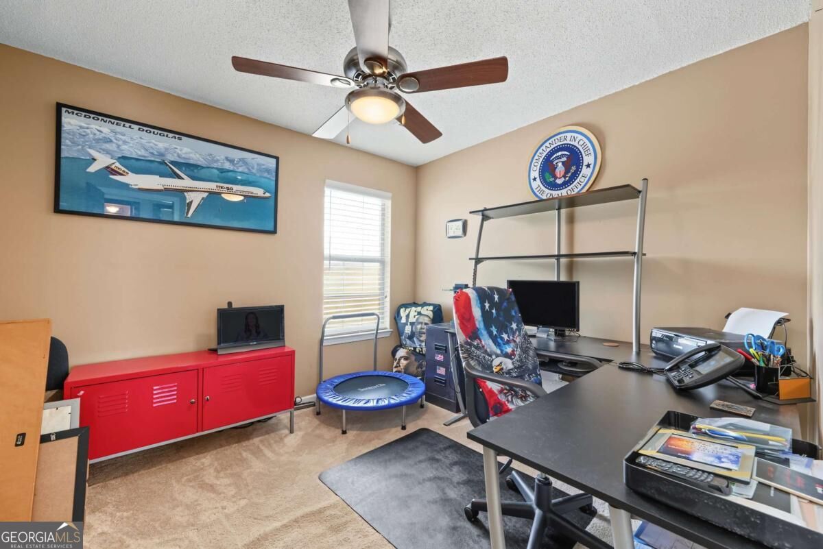 217 Saddleview Trail Property Photo 13