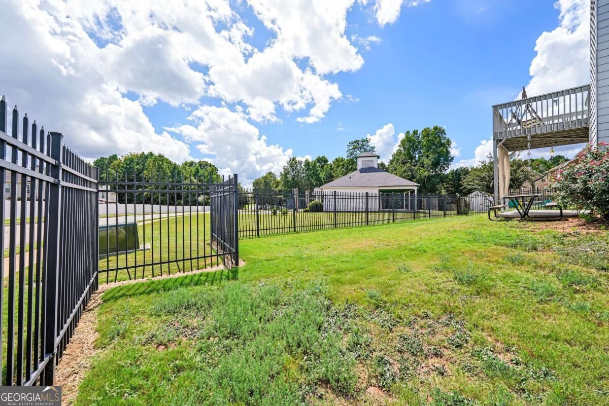 217 Saddleview Trail Property Photo 19