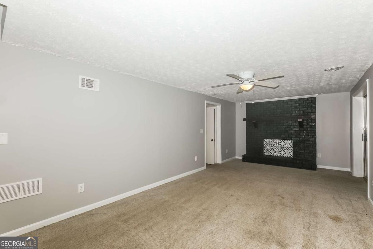 2734 Noahs Ark Road Property Photo 3