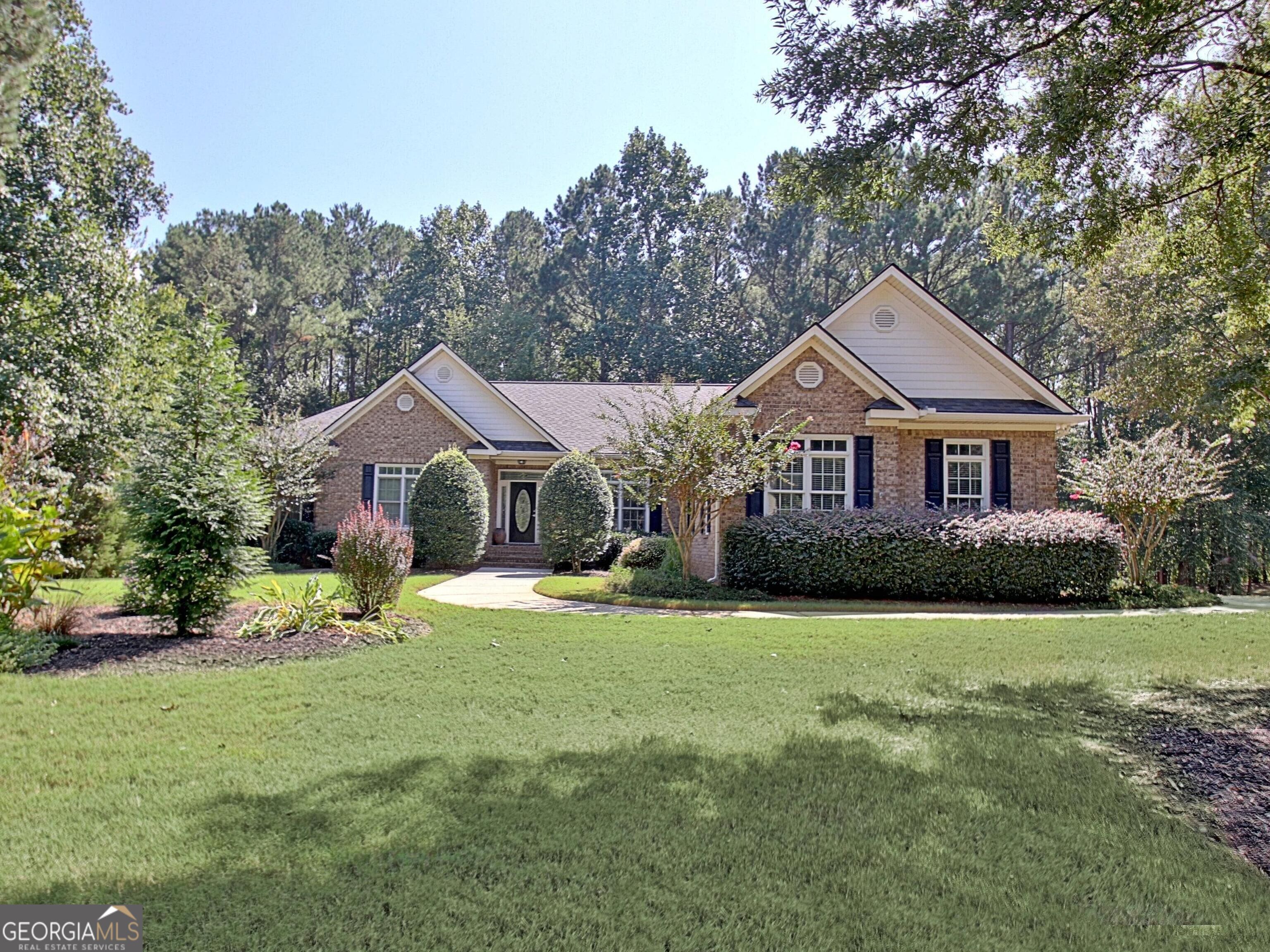 175 Donegal Drive Property Photo 1