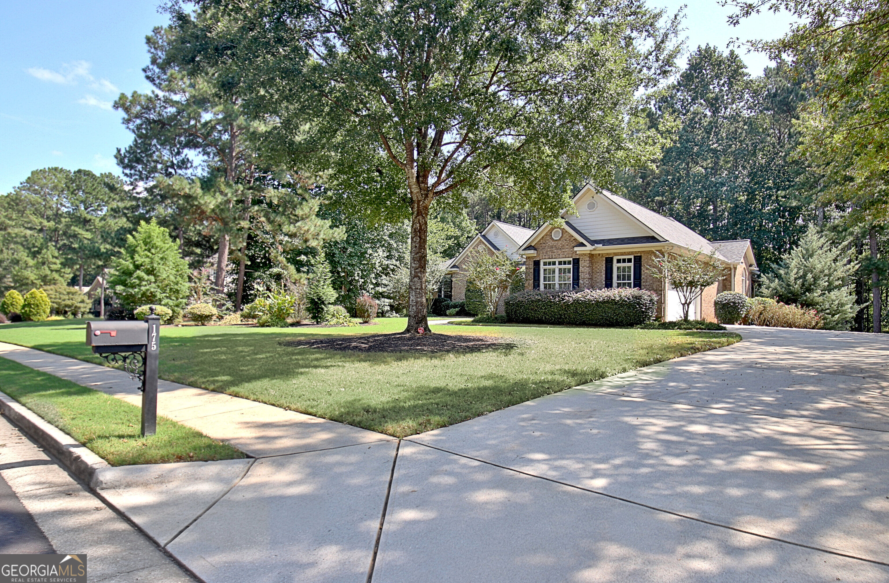 175 Donegal Drive Property Photo 3