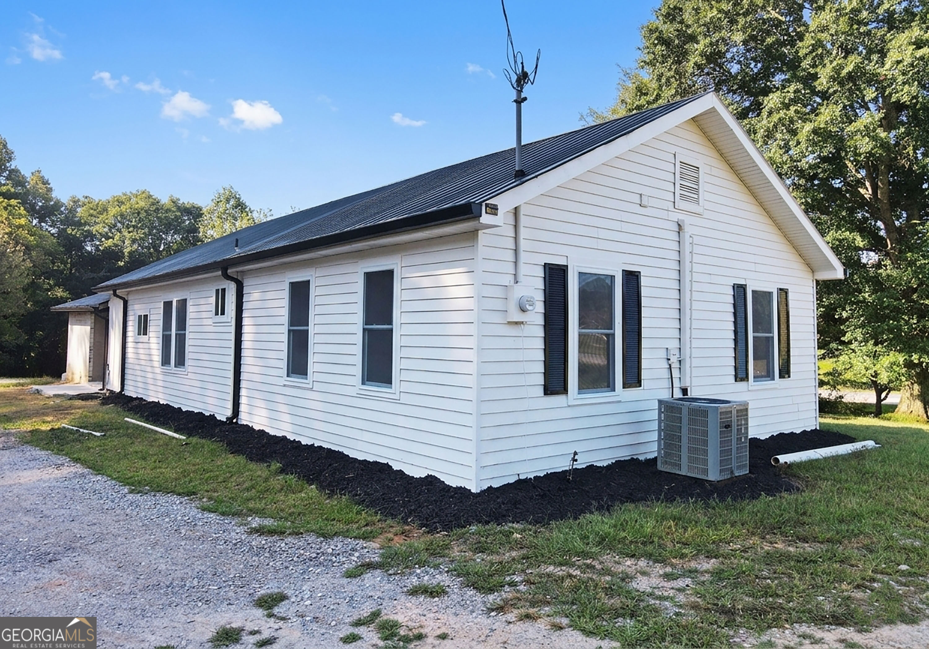 9200 Murphy Highway Property Photo 13