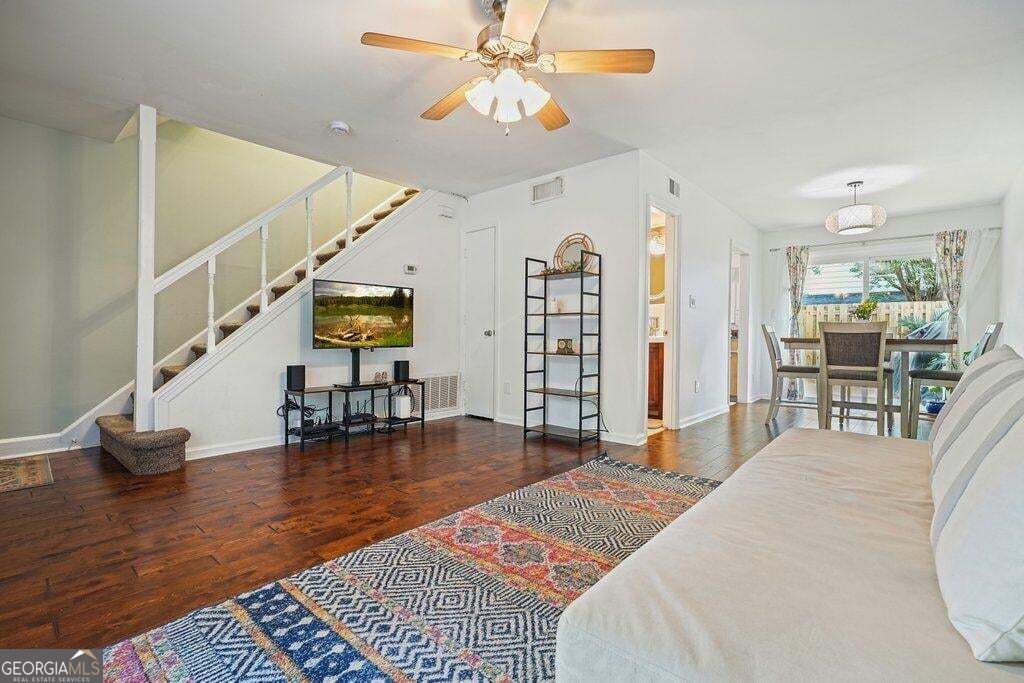 136 Peachtree Memorial Drive Nw Property Photo 8