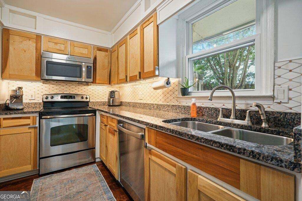 136 Peachtree Memorial Drive Nw Property Photo 14