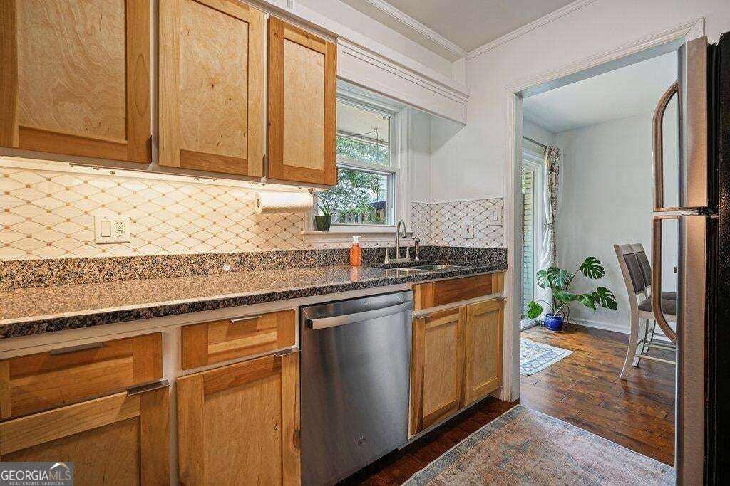 136 Peachtree Memorial Drive Nw Property Photo 16