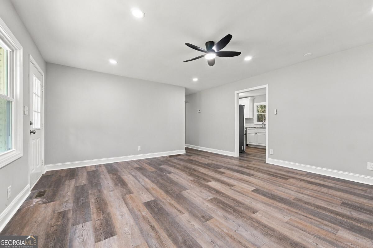 91 Sorrow Road Property Photo 6
